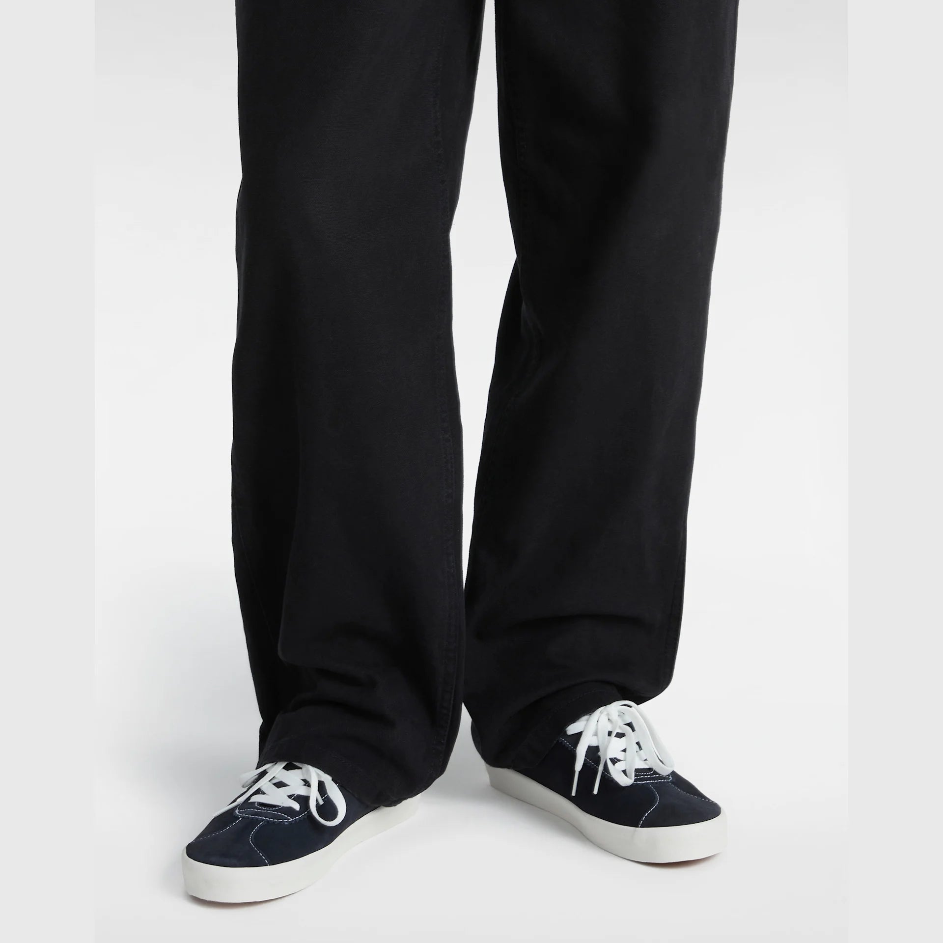 vans-sport-low-2-tone-suede-phantom-vn000d096rj1-5