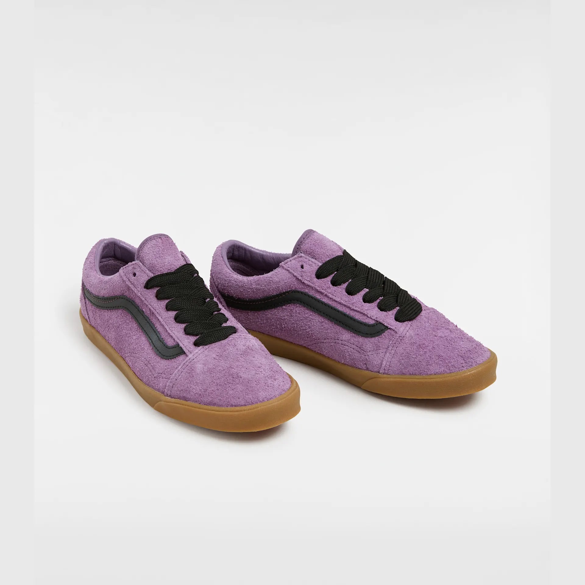 vans-old-skool-lowpro-hairy-suede-grape-jam-vn000d0ecif1-2