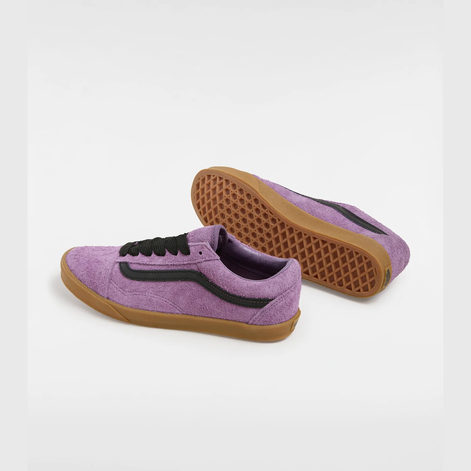 vans-old-skool-lowpro-hairy-suede-grape-jam-vn000d0ecif1-3