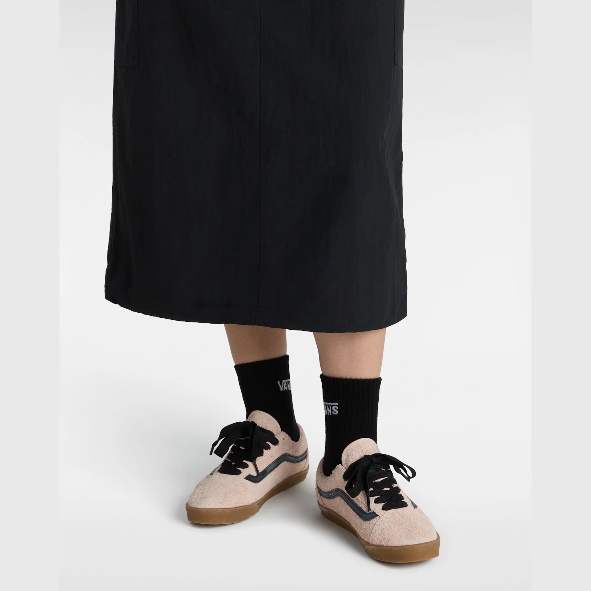 vans-old-skool-lowpro-suede-peach-blush-vn000d0erf81-5