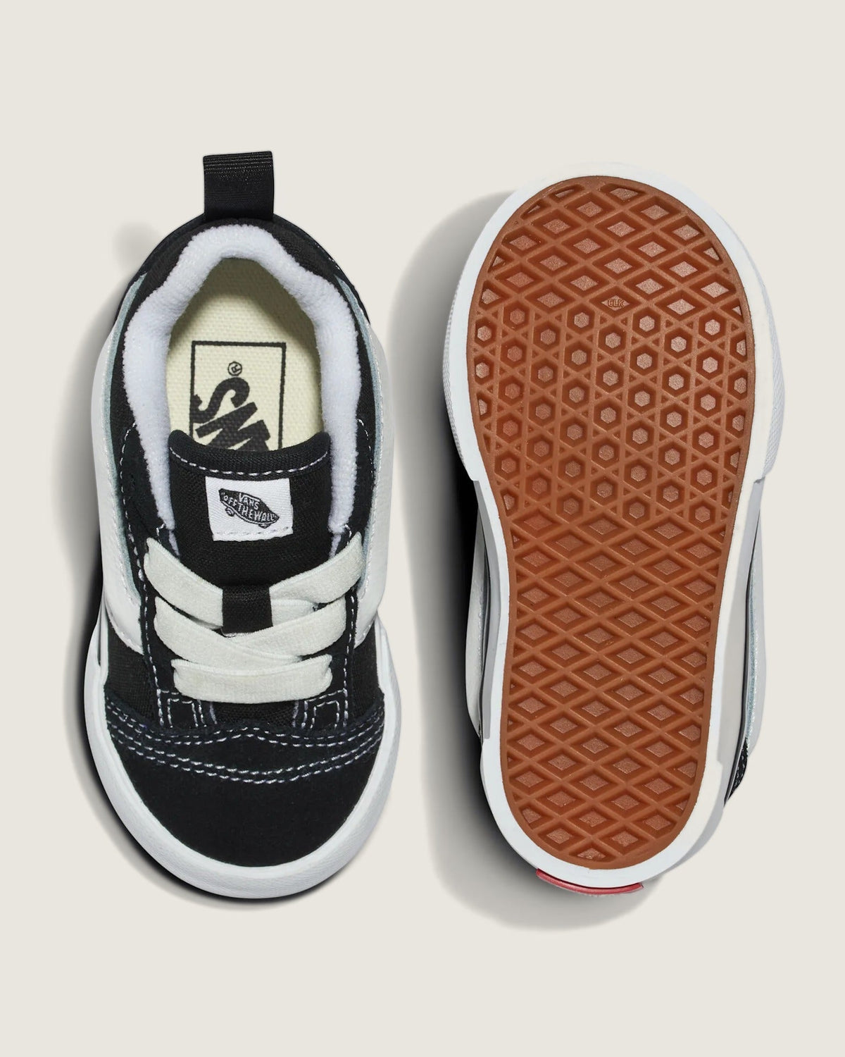 VANS Knu Skool Elastic Lace B Black/True Whit Cipő VN000D0K6BT1 - 7