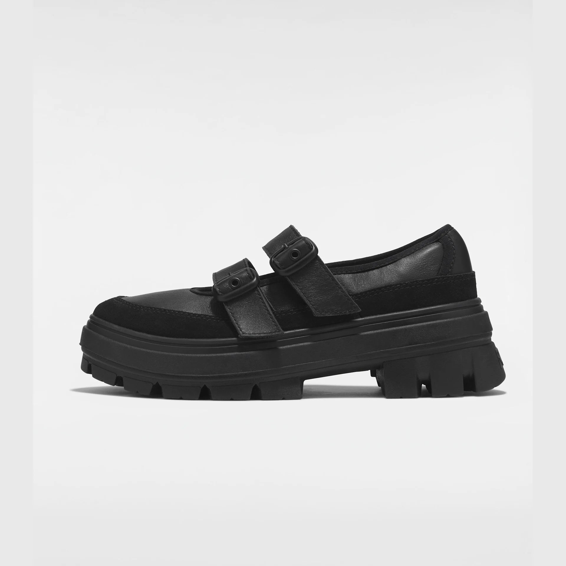 vans-otw-mary-jane-elevate-ds-beatrice-black-vn000d18blk1-1