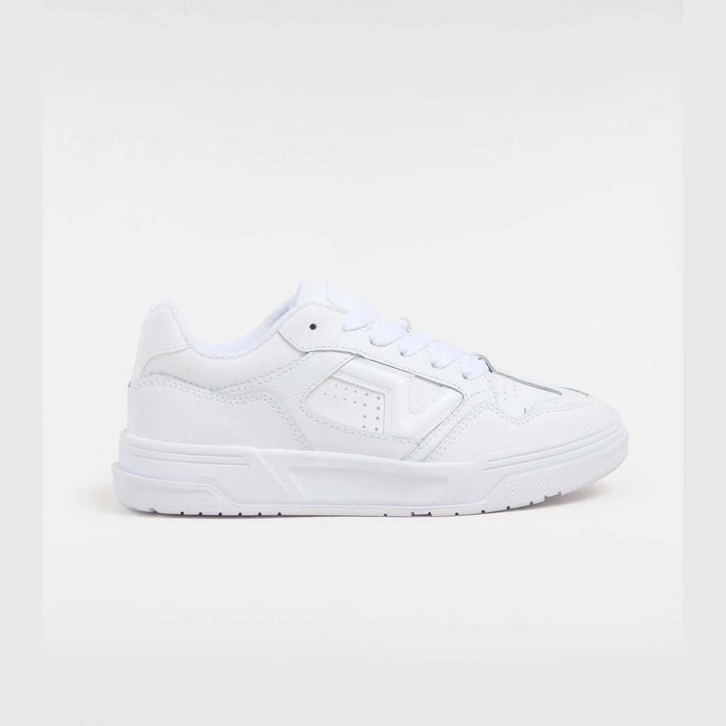 vans-upland-white/white-vn000d1hwww1-1