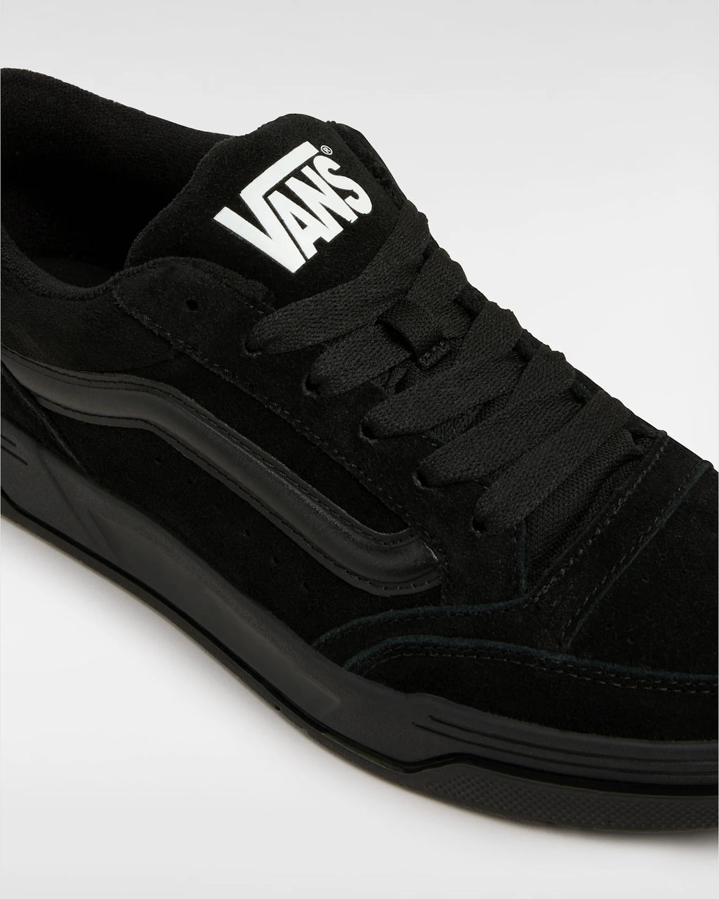 vans-hylane-black/black-vn000d1jbka1-4