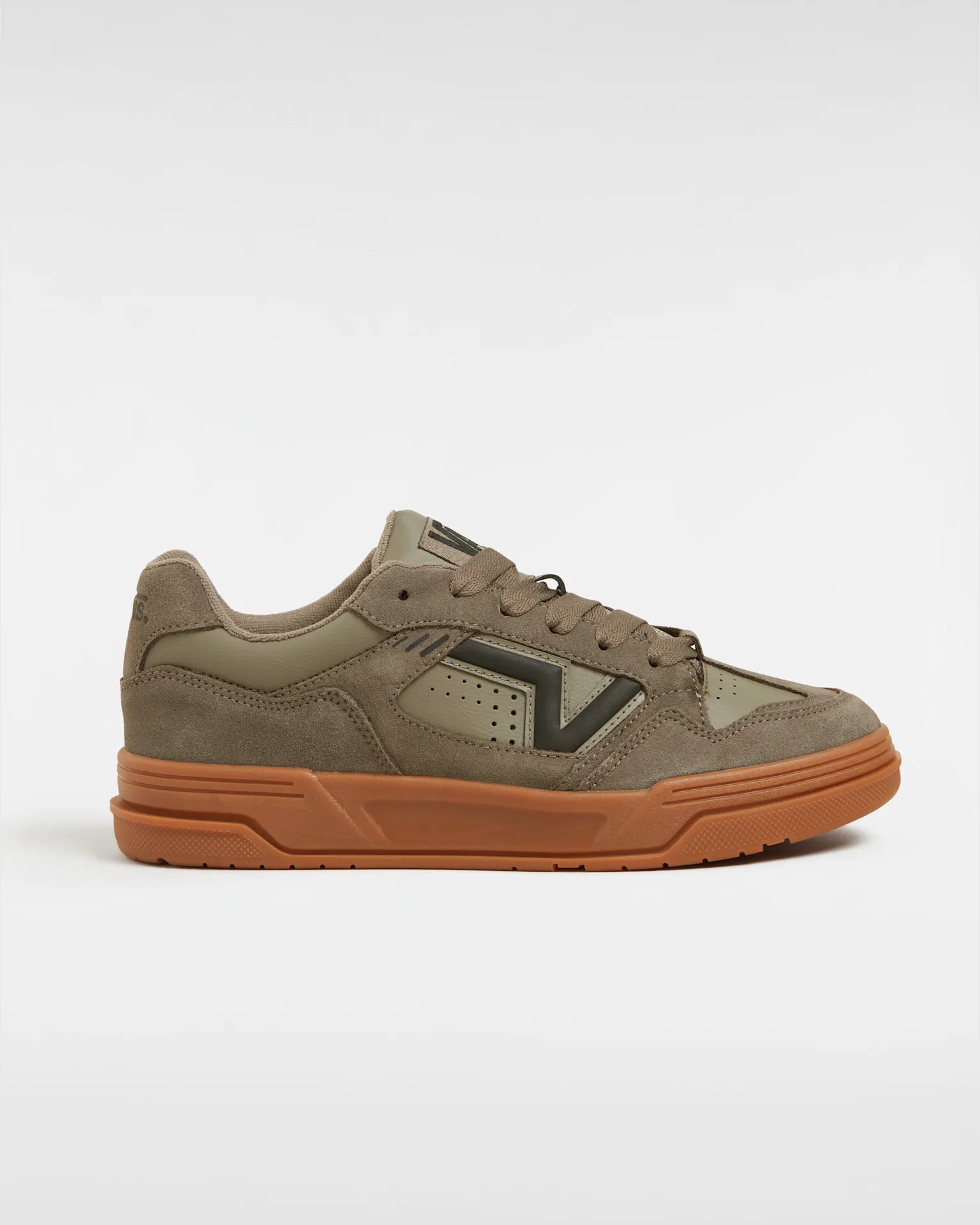 vans-upland-suede-bungee-cord-vn000d259jc1-1
