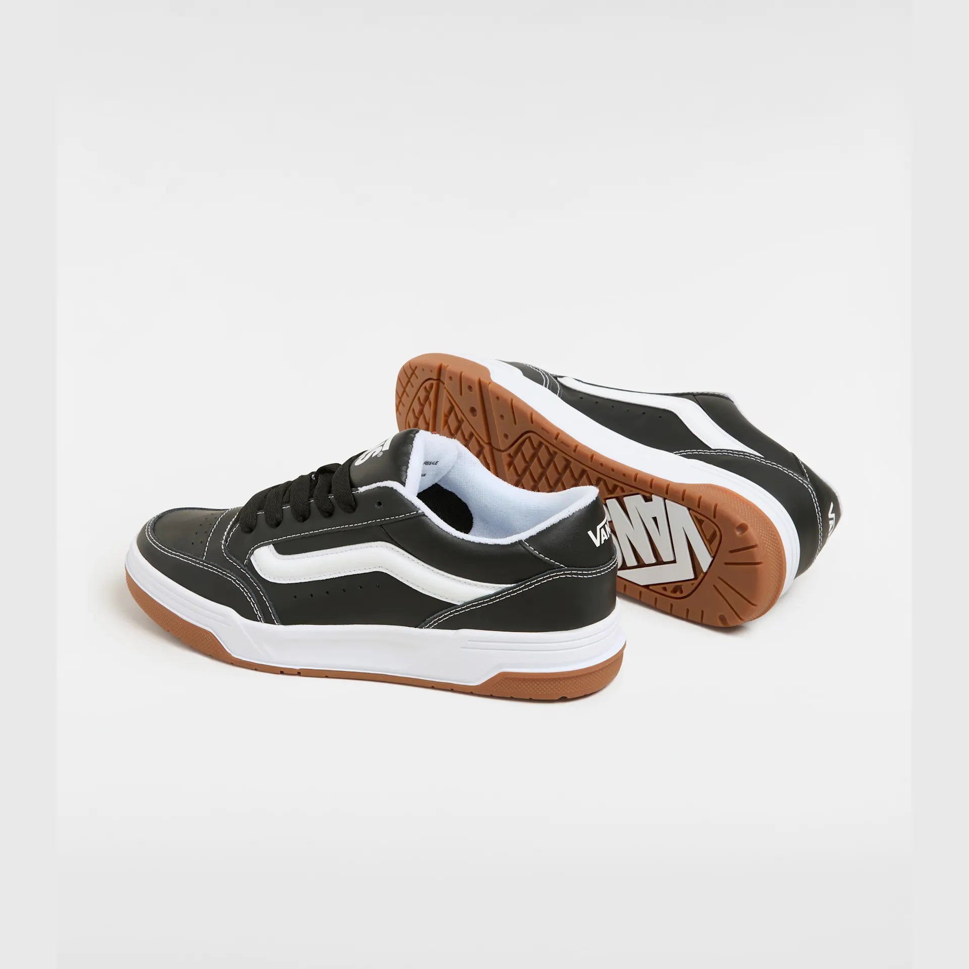 vans-hylane-black/white/gum-vn000d269x11-3