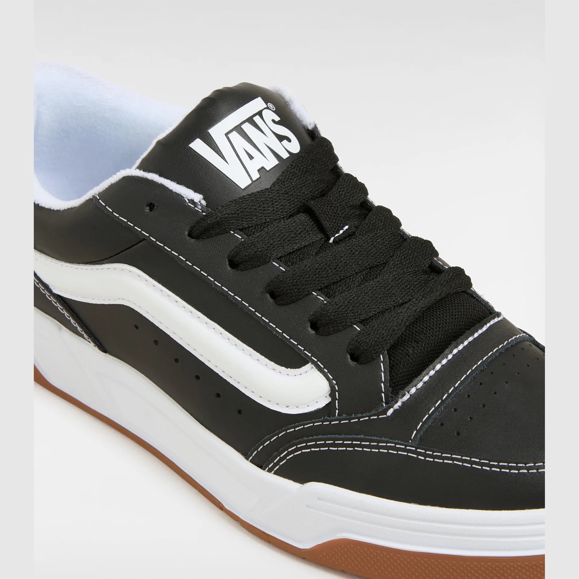 vans-hylane-black/white/gum-vn000d269x11-4