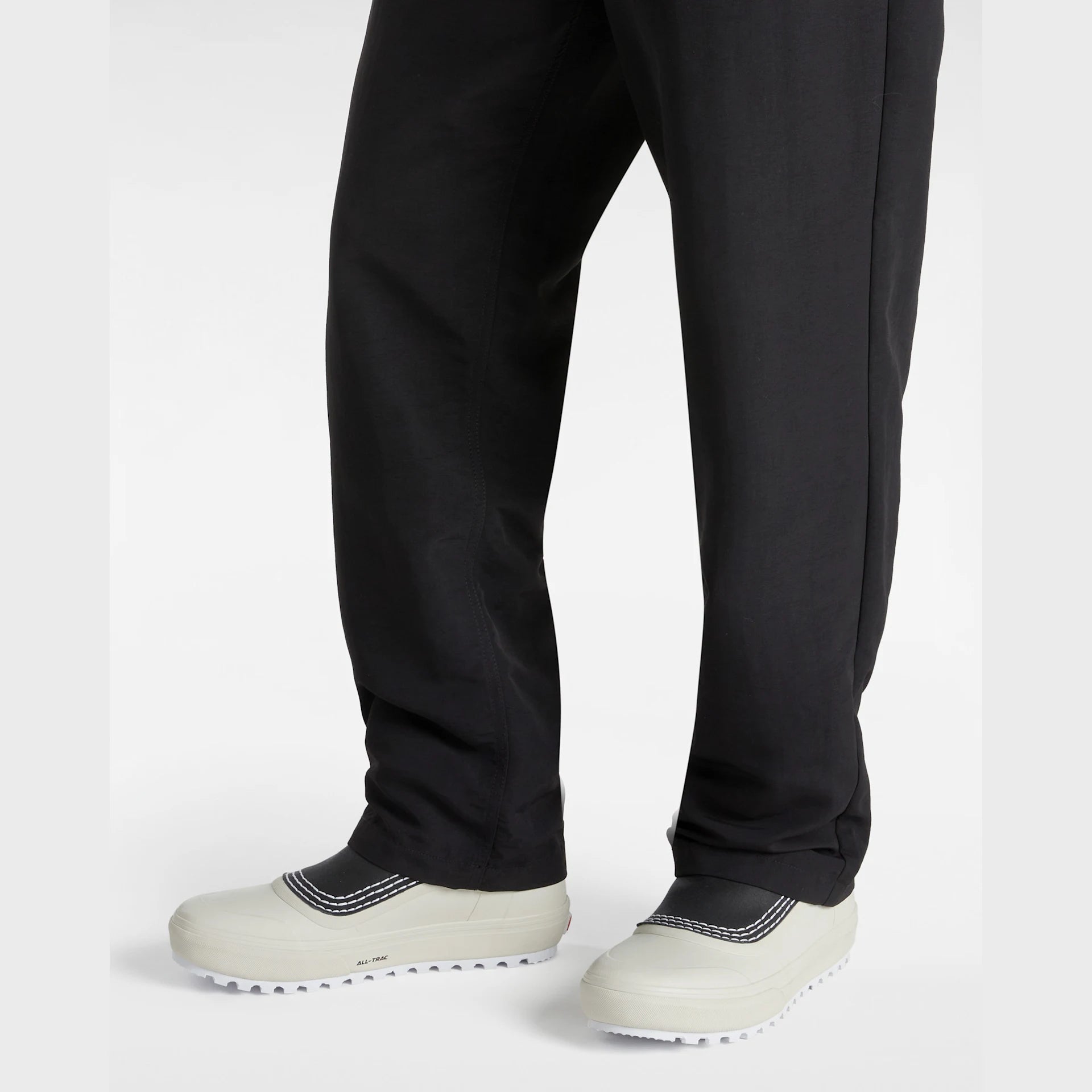 vans-mte-standard-mid-chelsea-waterproof-benny-urban-marshmallow/black-vn000d29kig1-5