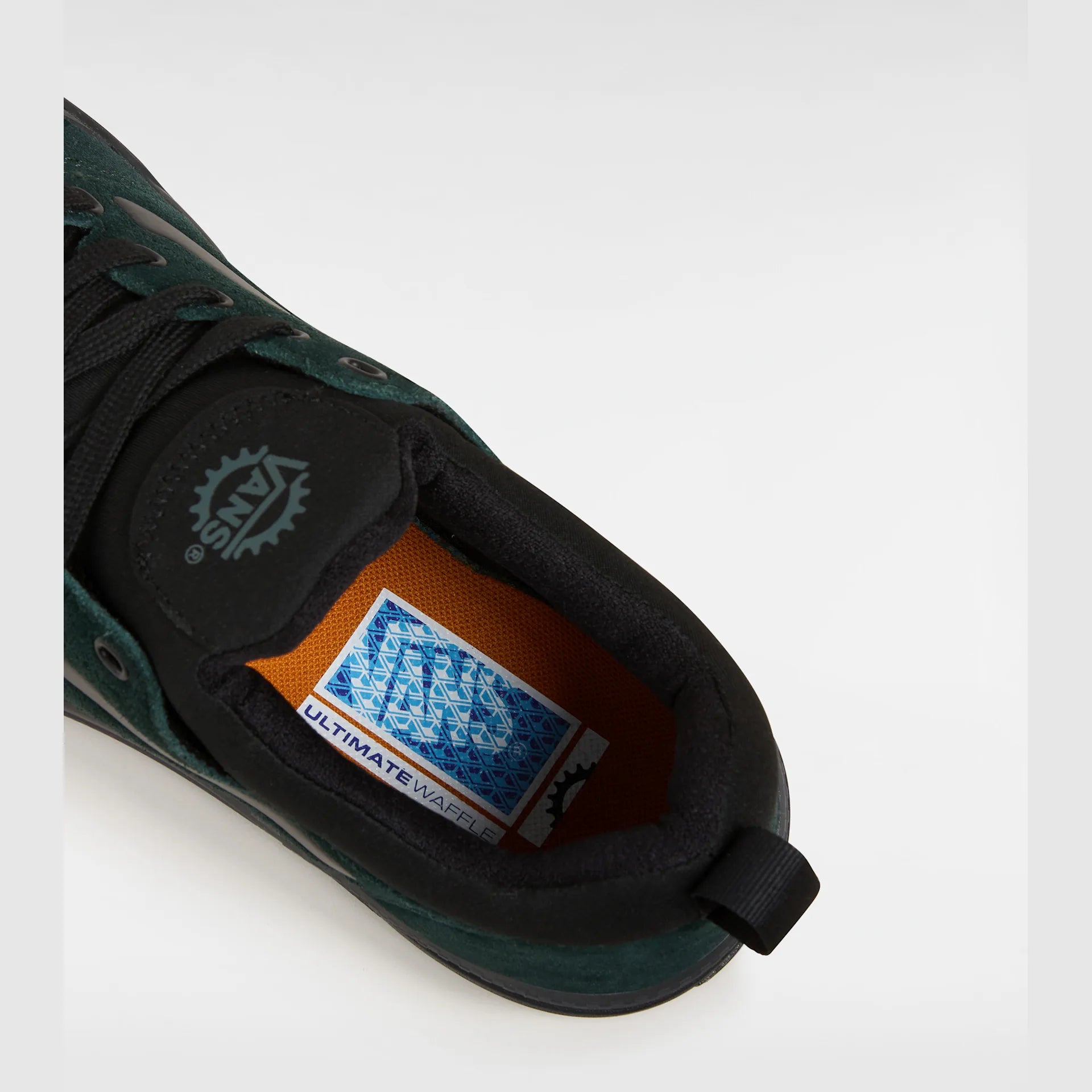 vans-bmx-peak-black/evergreen-vn000d3nez71-7