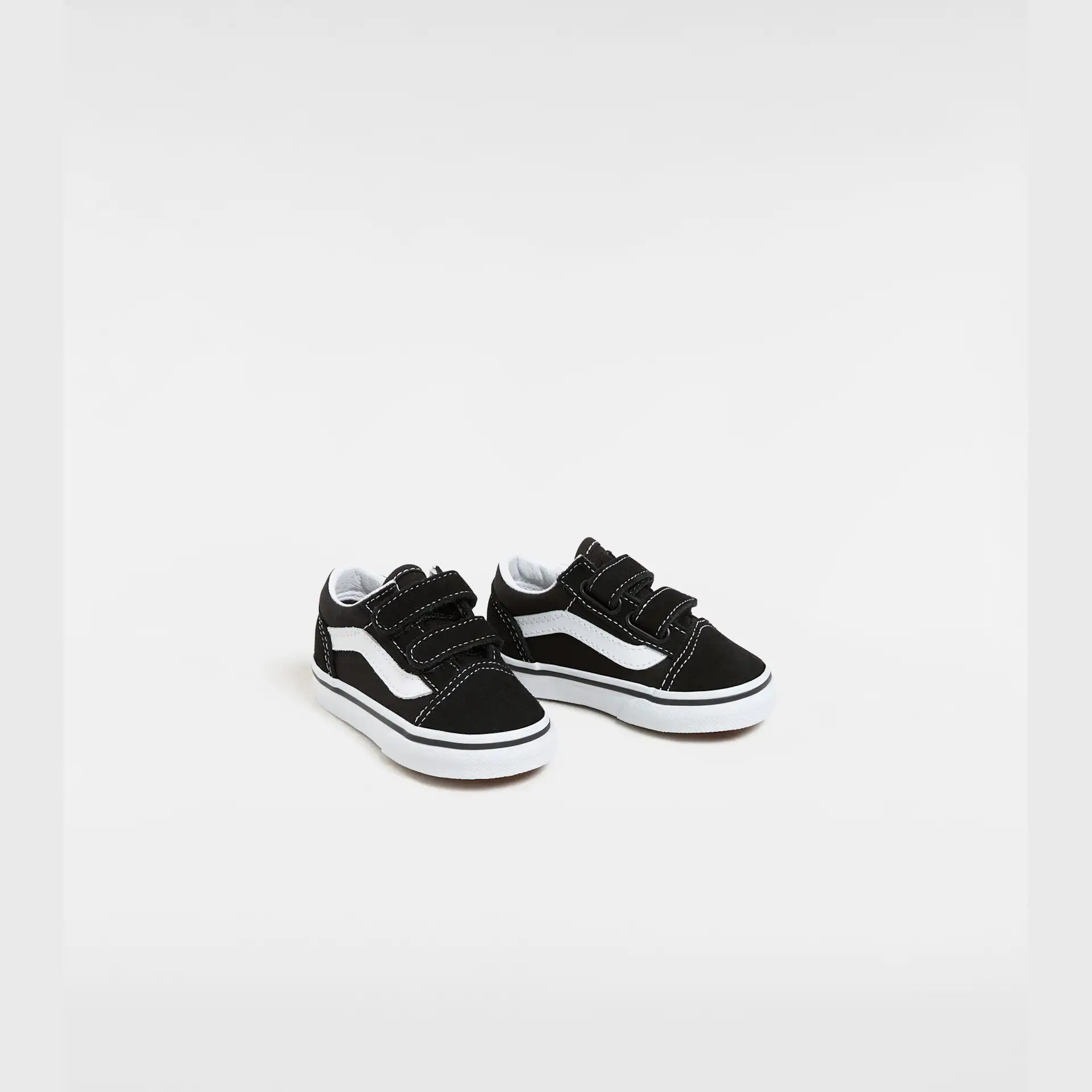 vans-td-old-skool-v-black-vn000d3yblk1-2