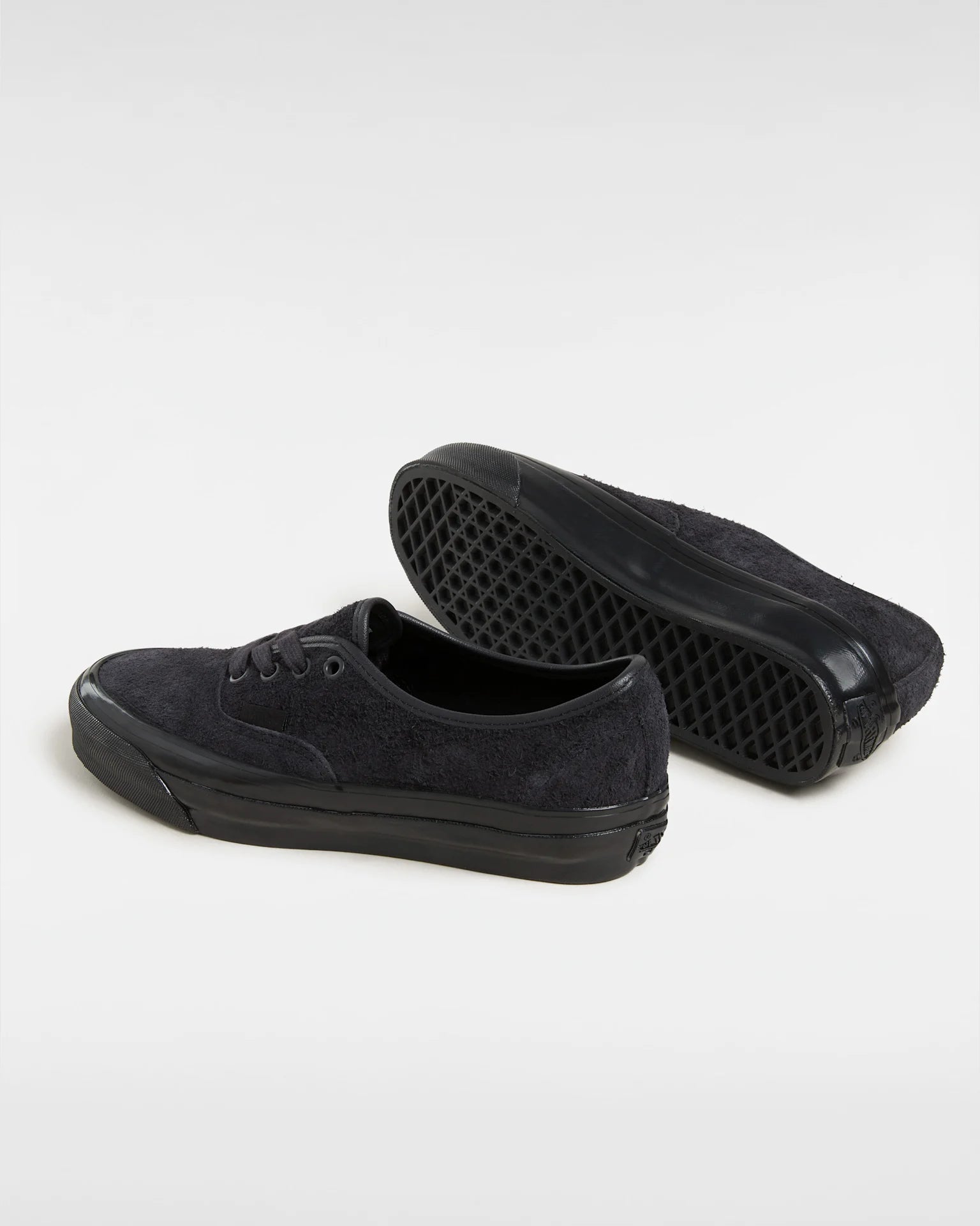 vans-lx-authentic-44-hairy-suede-phantom-vn000d5ker01-3