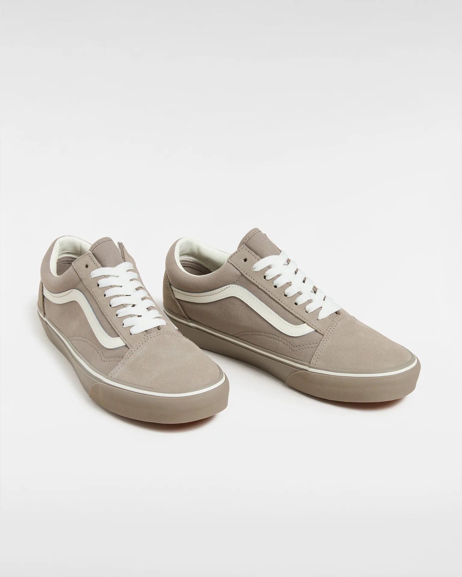 vans-old-skool-pop-gray-vn000d5nbxc1-2