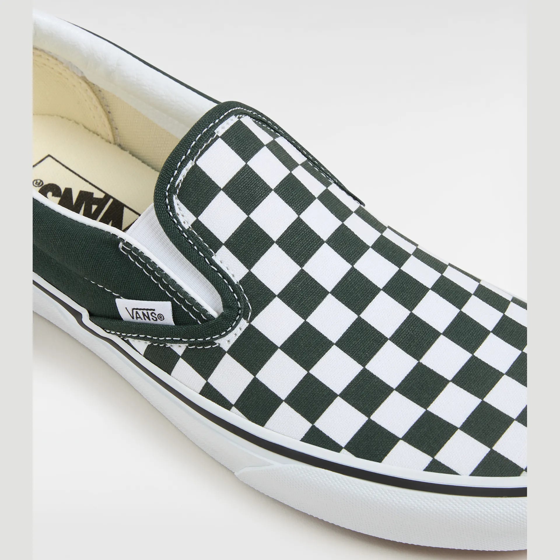 vans-classic-slip-on-color-theory-checkerboard-scarab-vn000d5pprm1-4