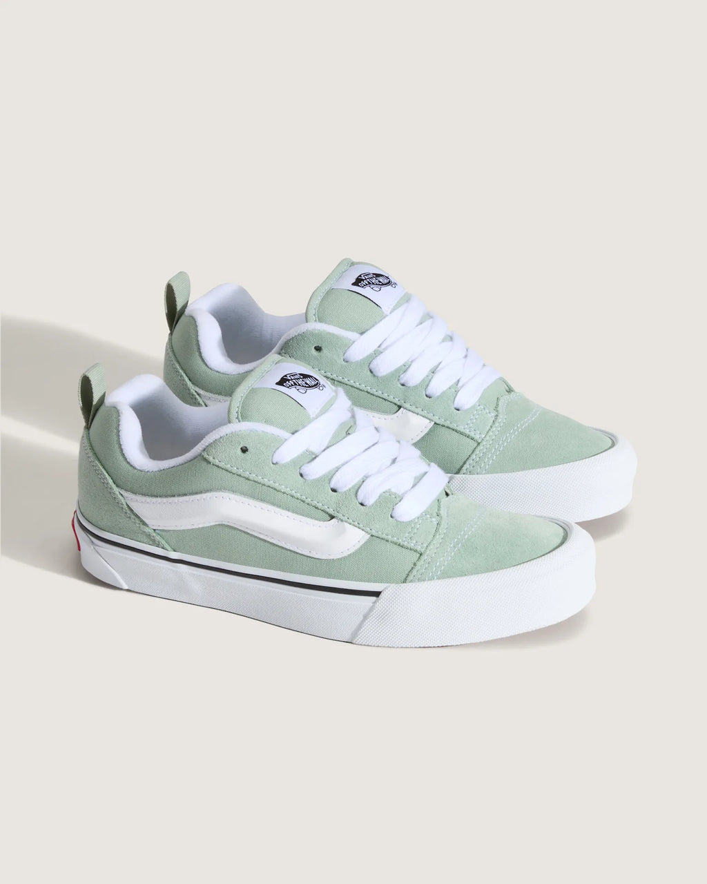 vans-knu-skool-color-theory-gray-olive-vn000d6zemw1-2