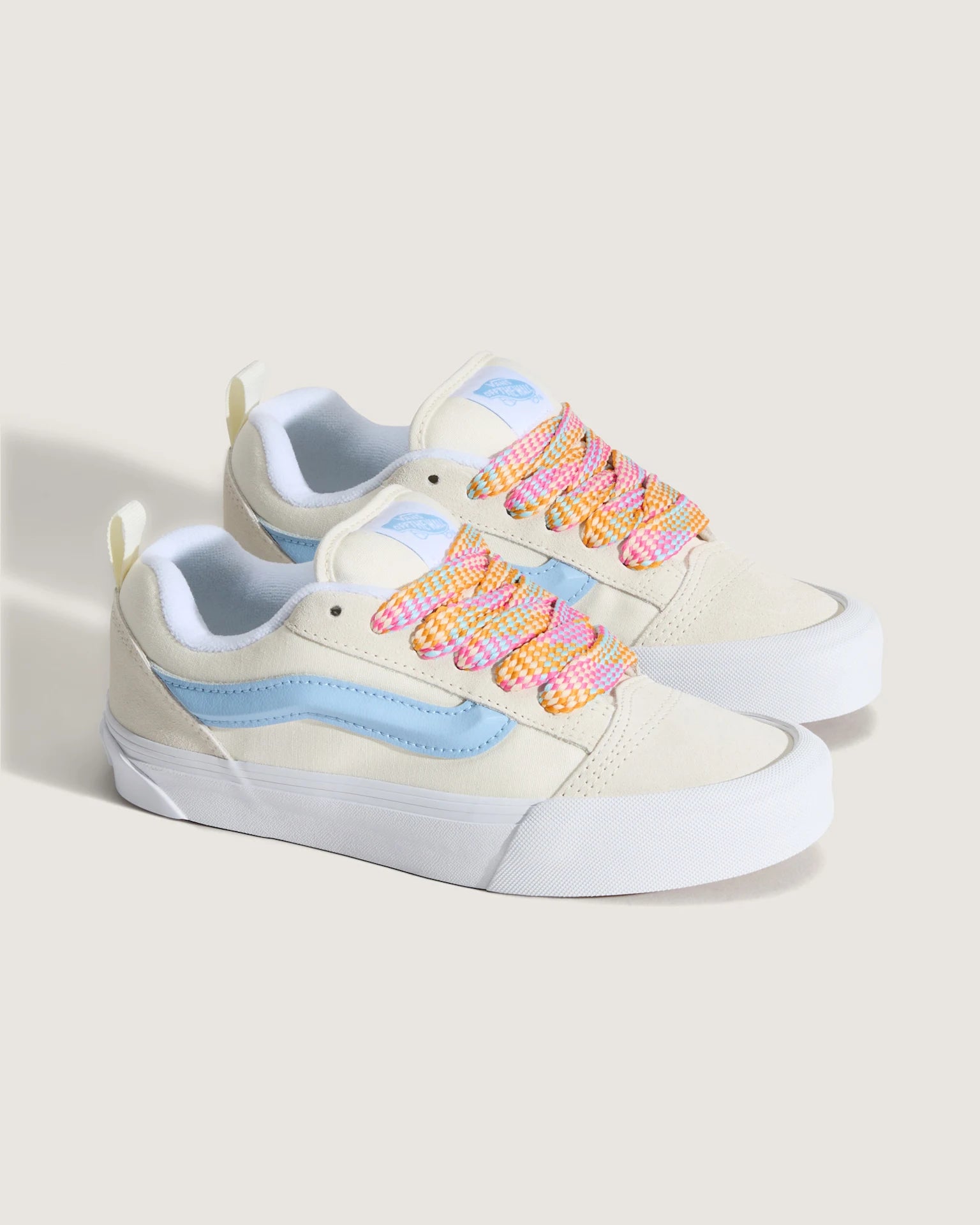 vans-knu-skool-oversized-lace-white/blue-vn000d6zz5d1-2