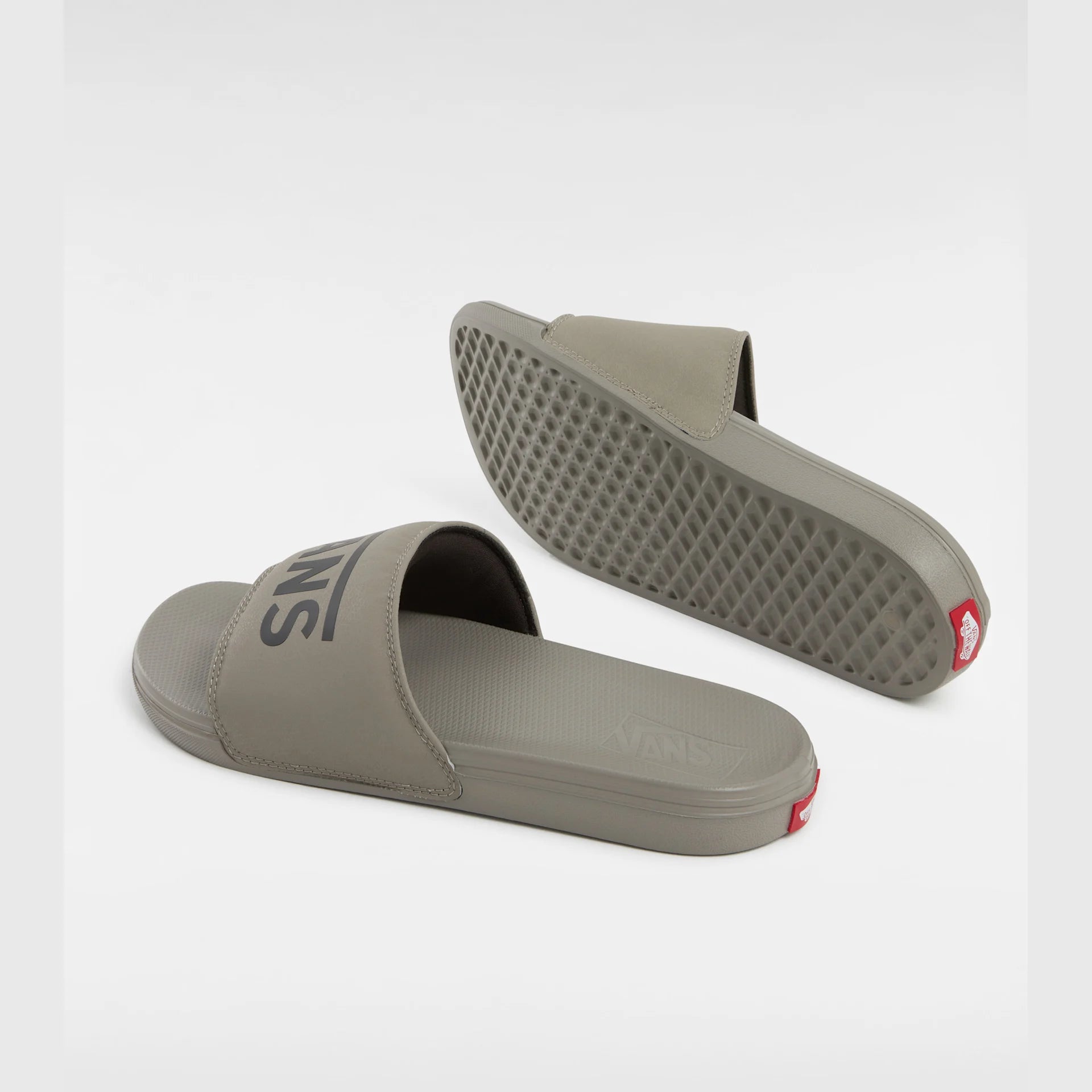 vans-mte-la-costa-slide-on-dark-gray-vn000d7gbfb1-3