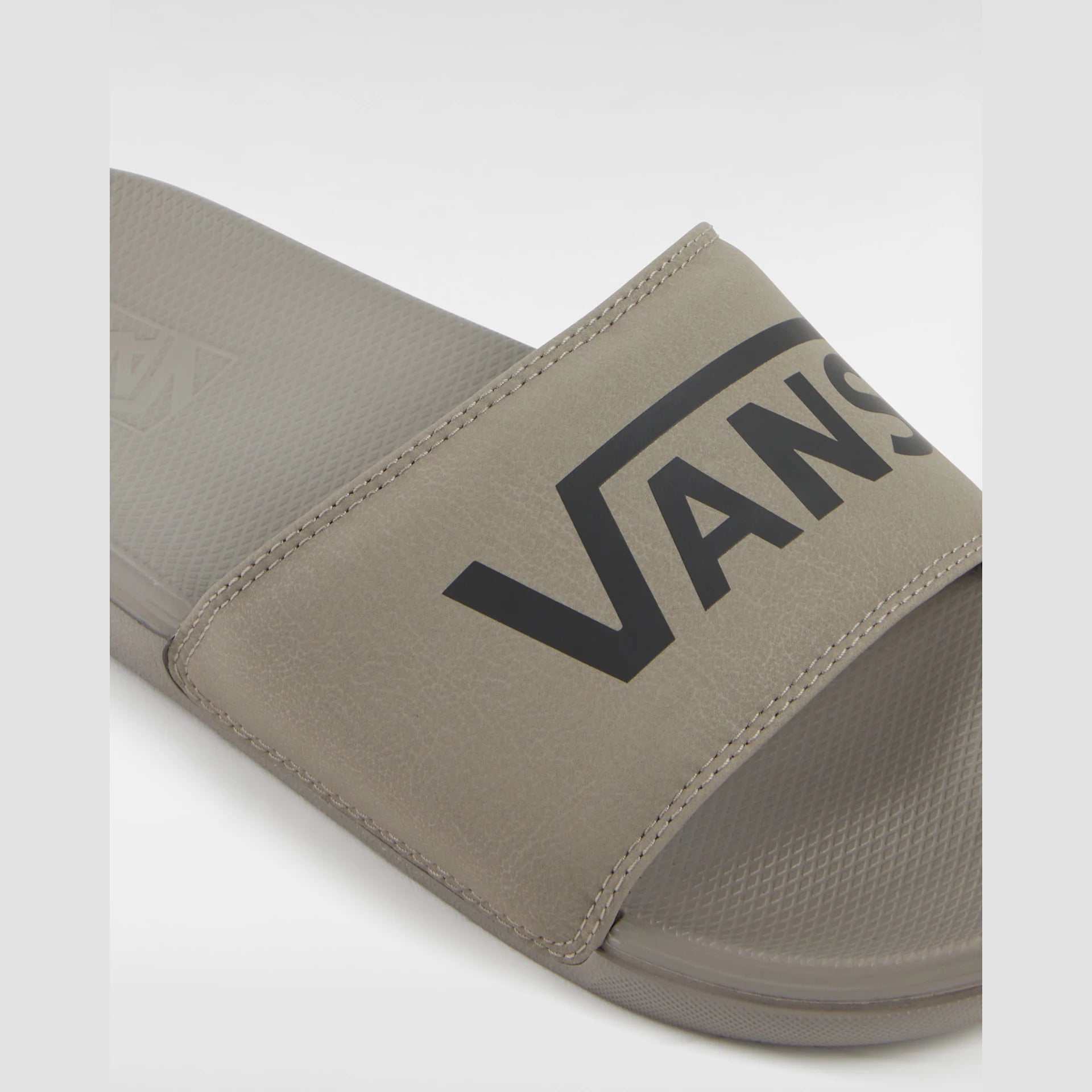 vans-mte-la-costa-slide-on-dark-gray-vn000d7gbfb1-4