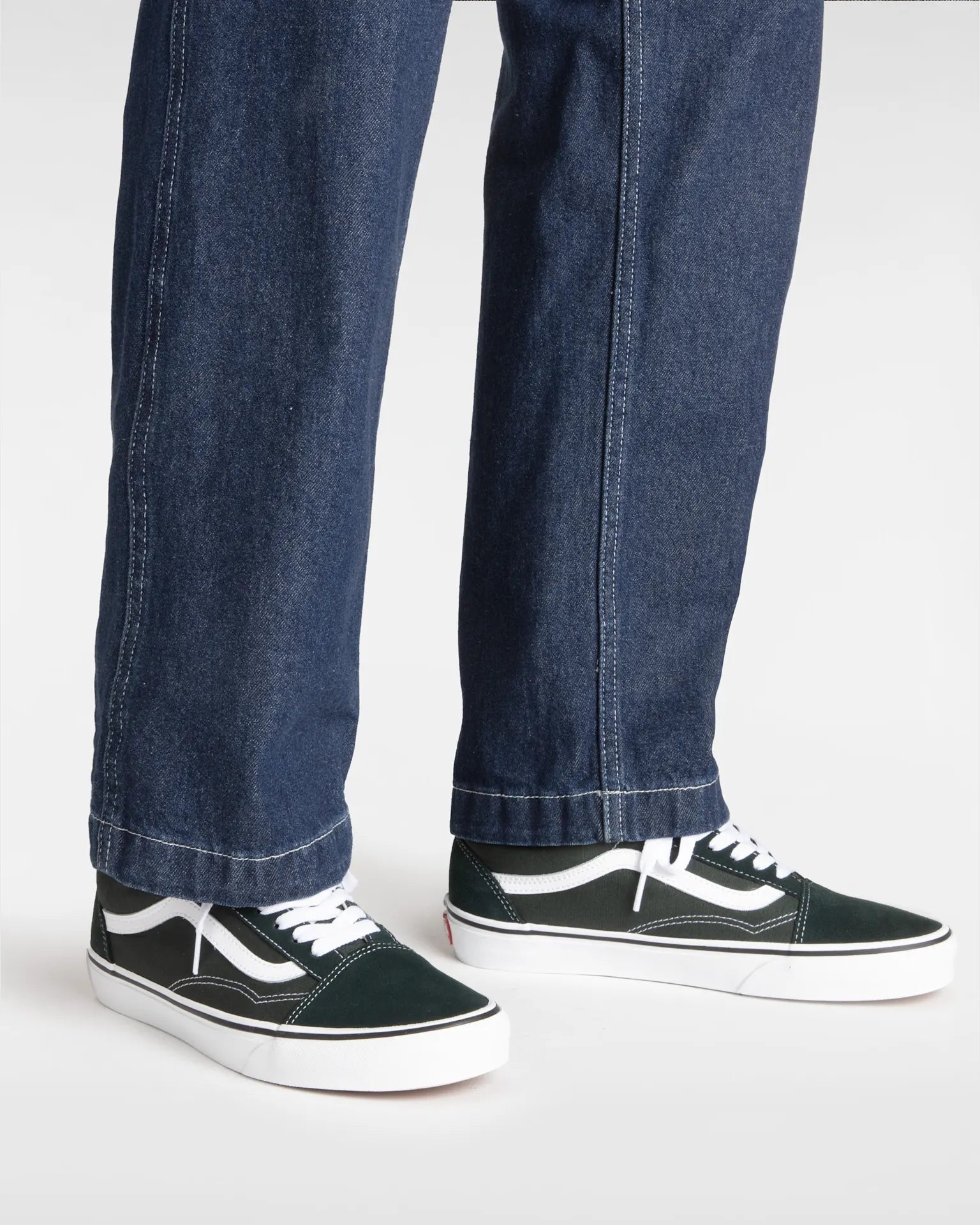 vans-old-skool-color-theory-scarab-vn000d7zprm1-5