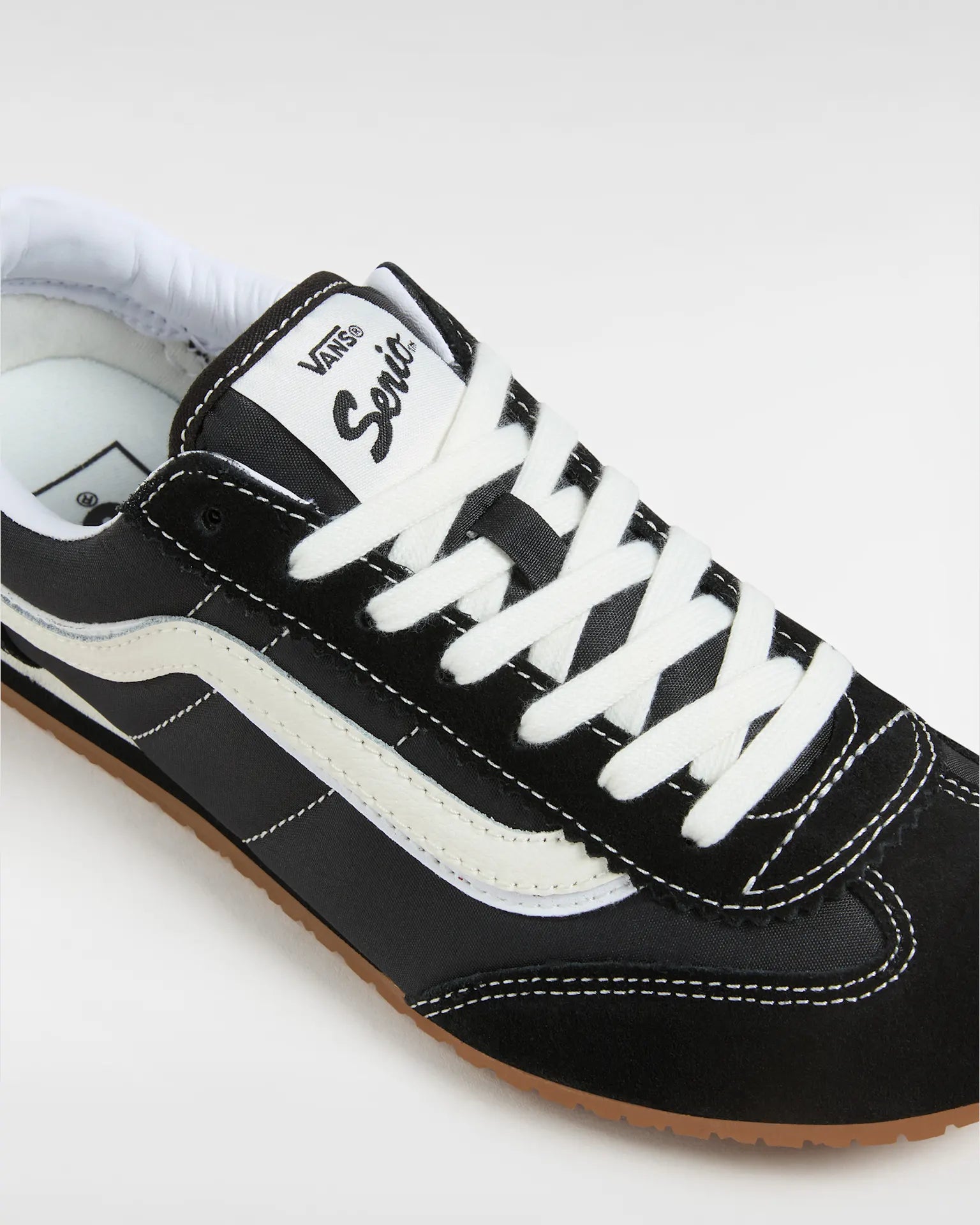 vans-super-lowpro-black-vn000d83bla1-4