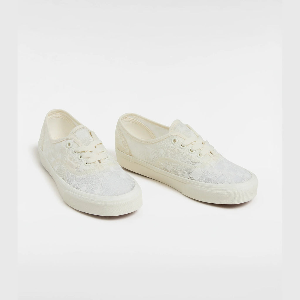 vans-authentic-chou-chou-marshmallow-vn000d8bccz1-2