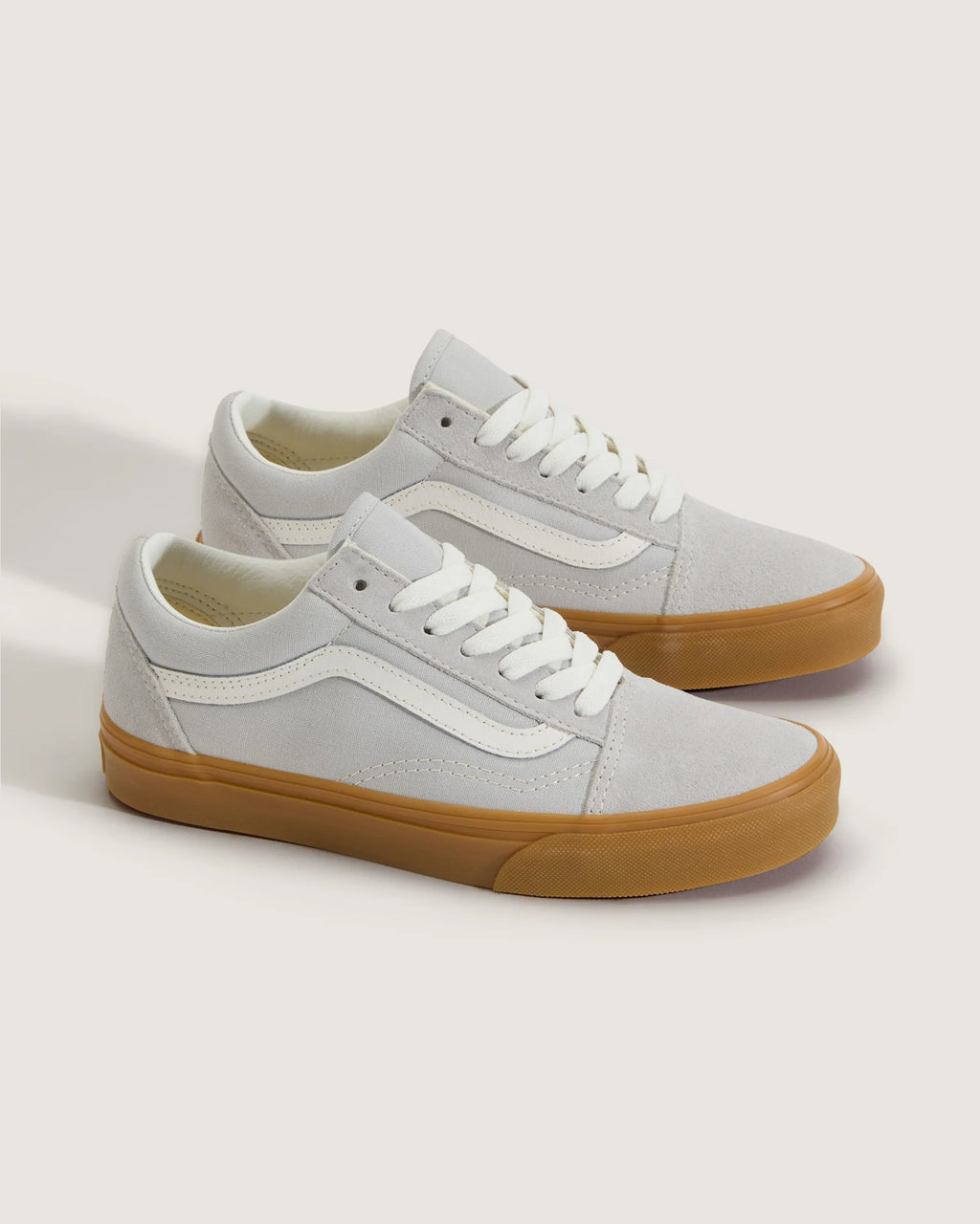 vans-old-skool-gray/gum-vn000d9y0cs1-2