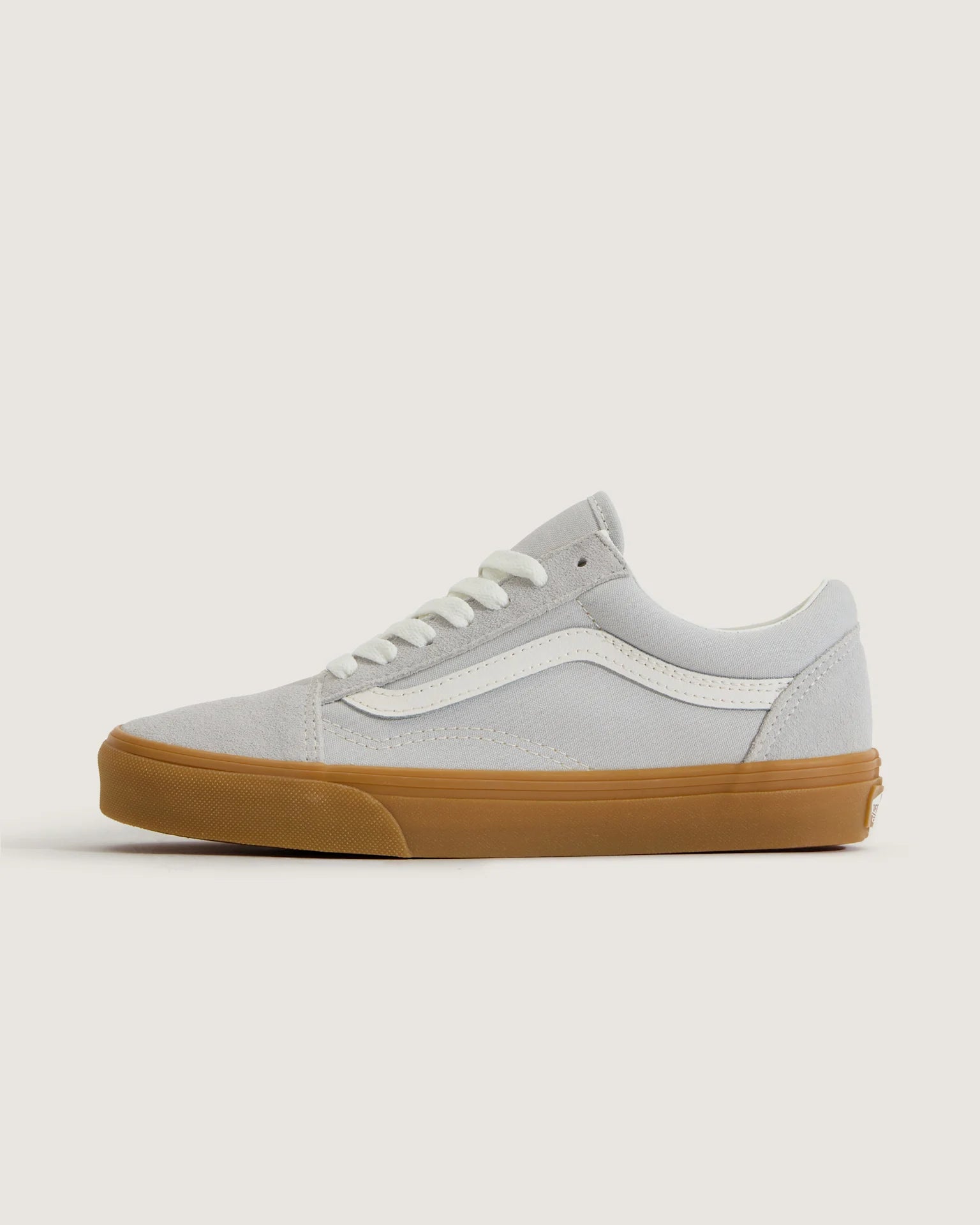 vans-old-skool-gray/gum-vn000d9y0cs1-1