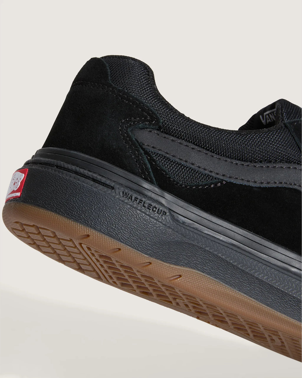 Vans Skate Kyle Walker Wafflecup Blackout Cipő VN000DA41OJ1 - 9