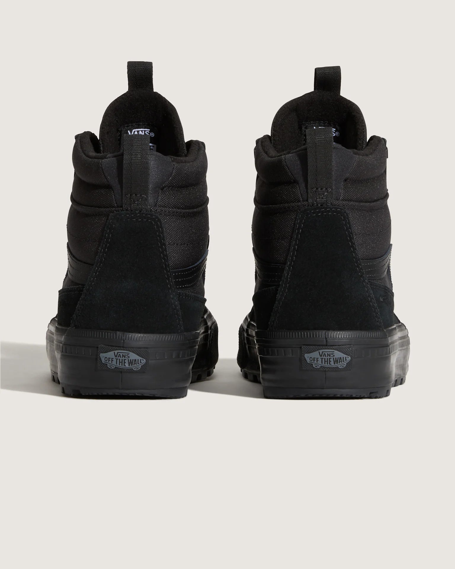 Vans Sk8-Hi Waterproof Insulated MTE Black/Black Cipő VN000DAQBKA1 - 4