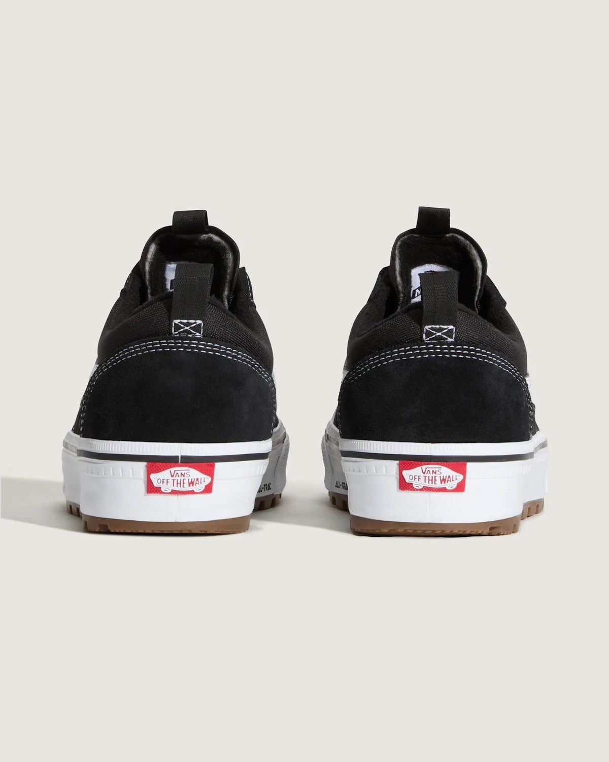 VANS MTE Old Skool Waterproof Insulated BLACK/WHITE - 6