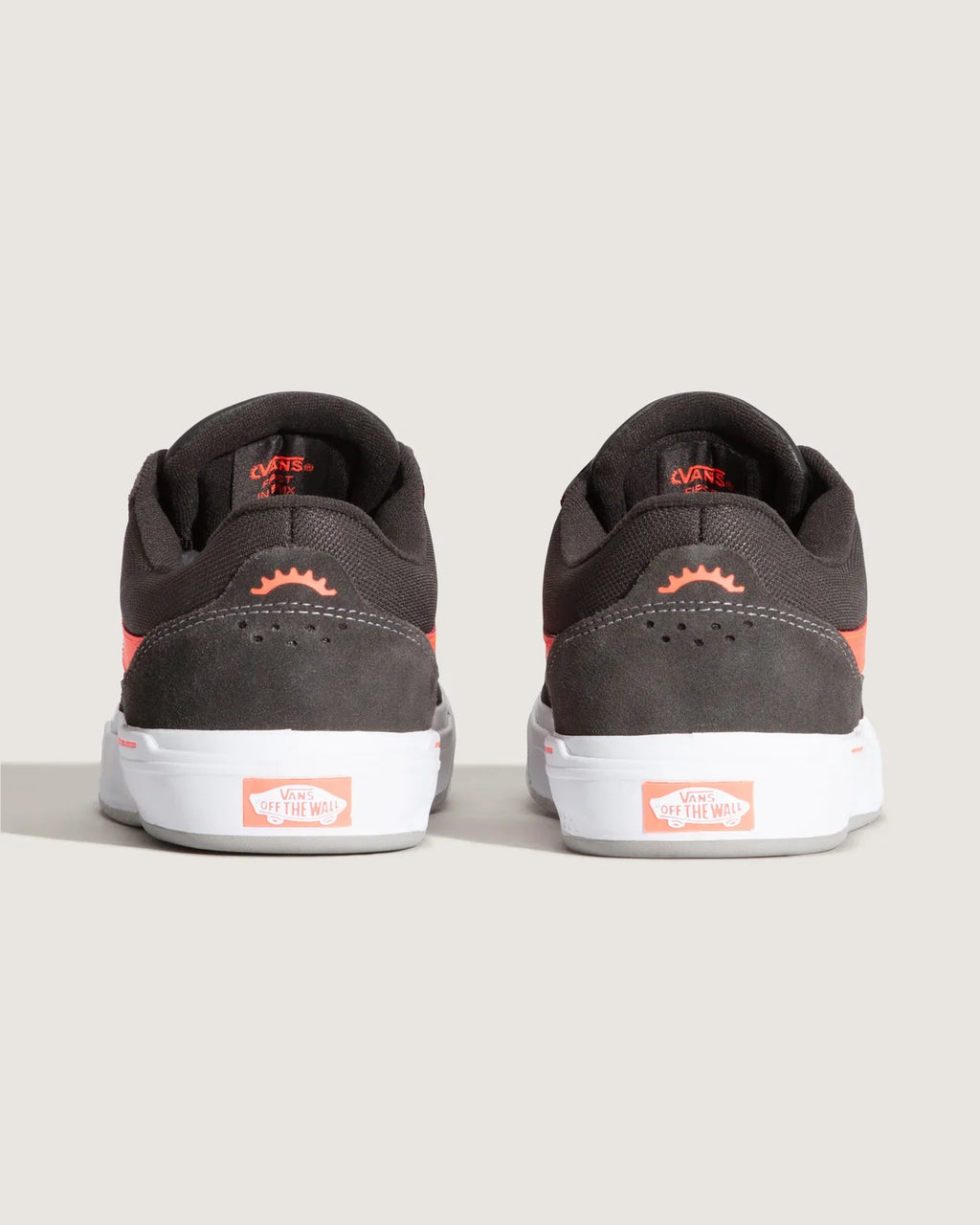 VANS BMX Proof Wafflecup FADE BLACK/CORAL Cipő VN000DCGBCU1 - 3