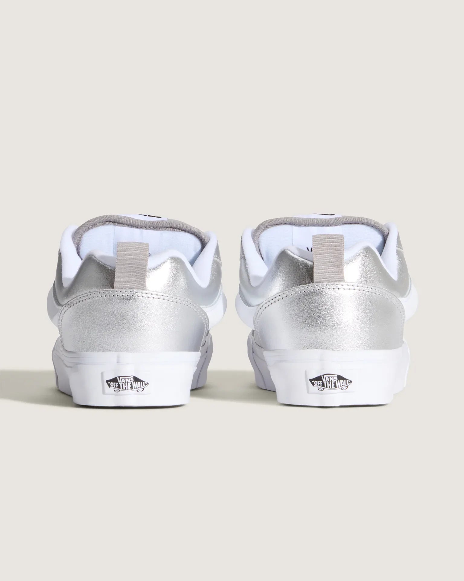 VANS Knu Skool METALLIC LEATHER SILVER Cipő VN000E9XSLV1 - 4