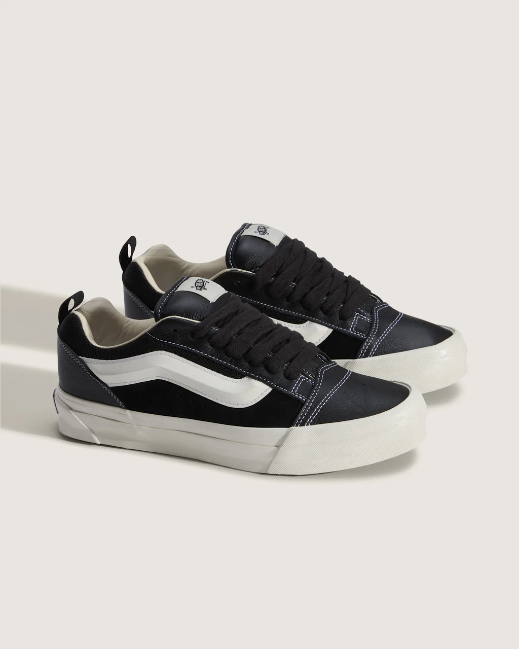 Vans LX Knu Skool LEATHER Black Cipő VN000EB5BLA1 - 2