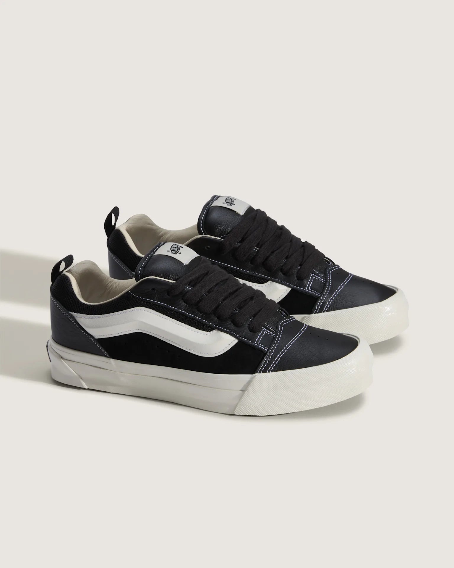 Vans LX Knu Skool LEATHER Black Cipő VN000EB5BLA1 - 2