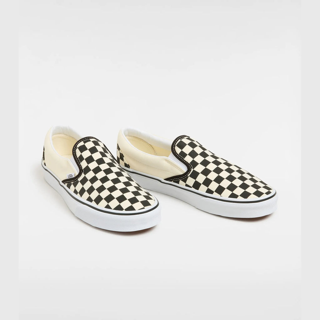 vans-ua-classic-slip-on-blk&whtchckerboard/wht-vn000eyebww1-4