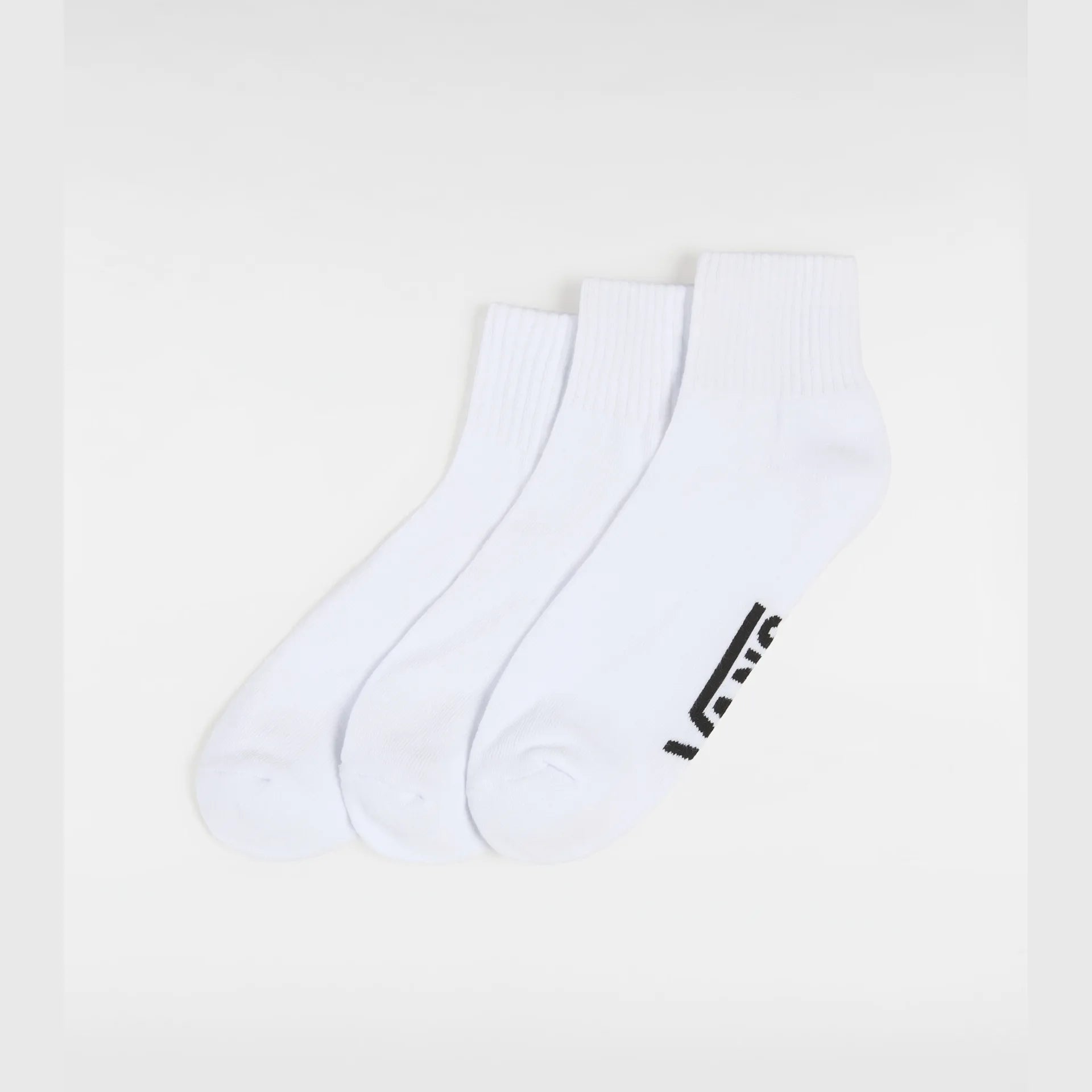 vans-classic-ankle-white-vn000fv7wht1-2