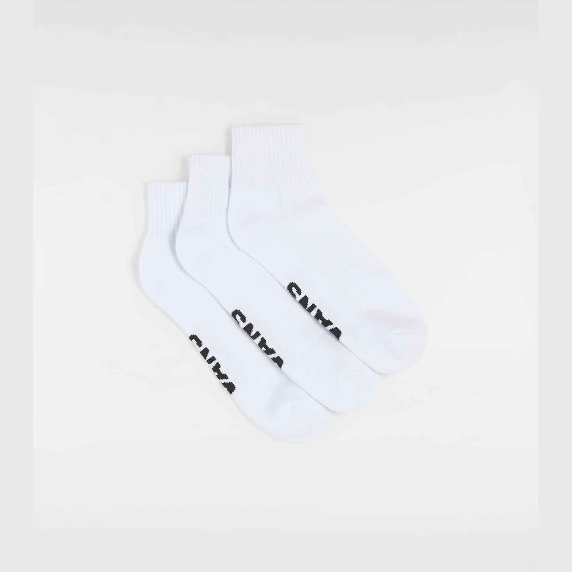 vans-classic-ankle-white-vn000fv7wht1-1