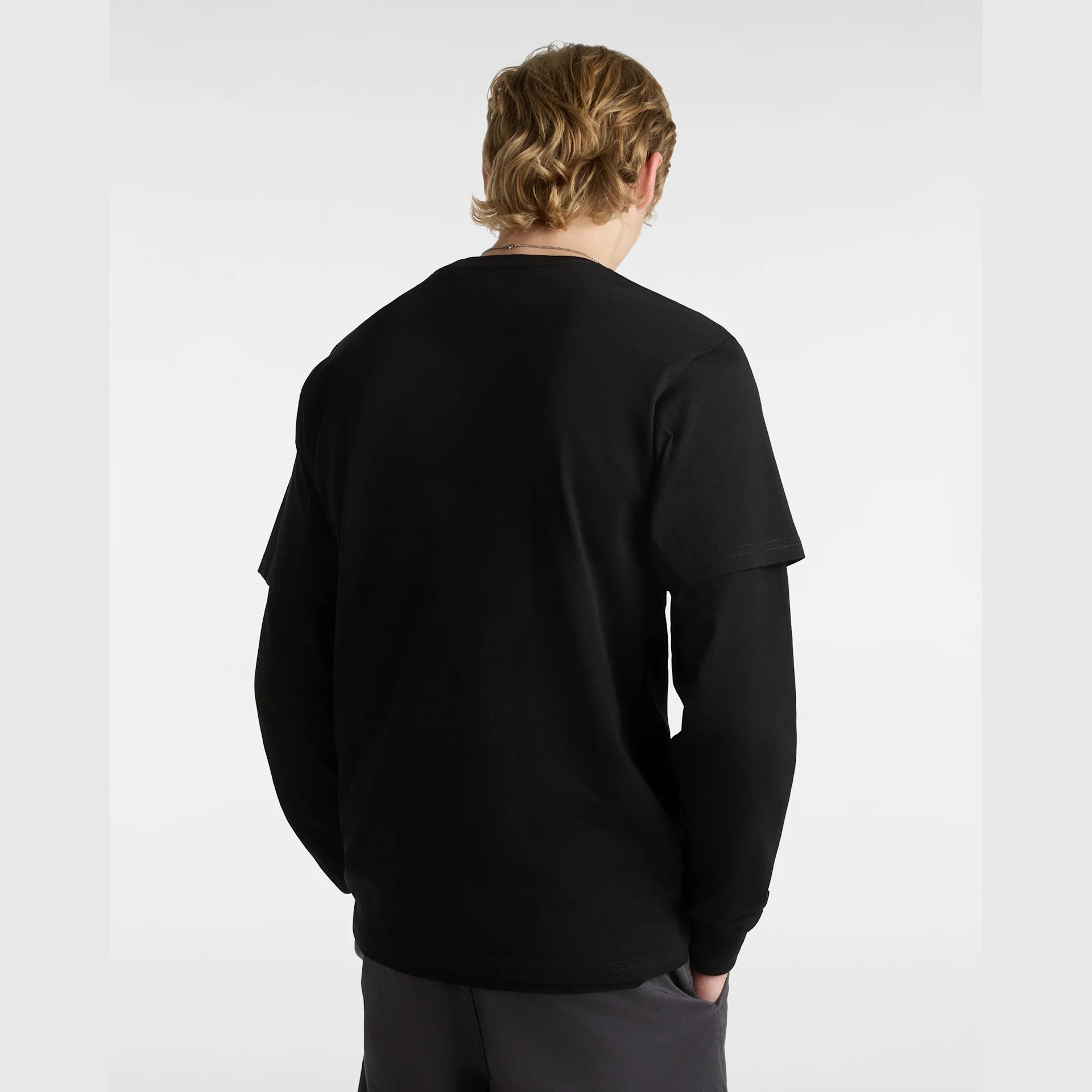 vans-vans-arched-ss-tee-black-vn000g47blk1-4