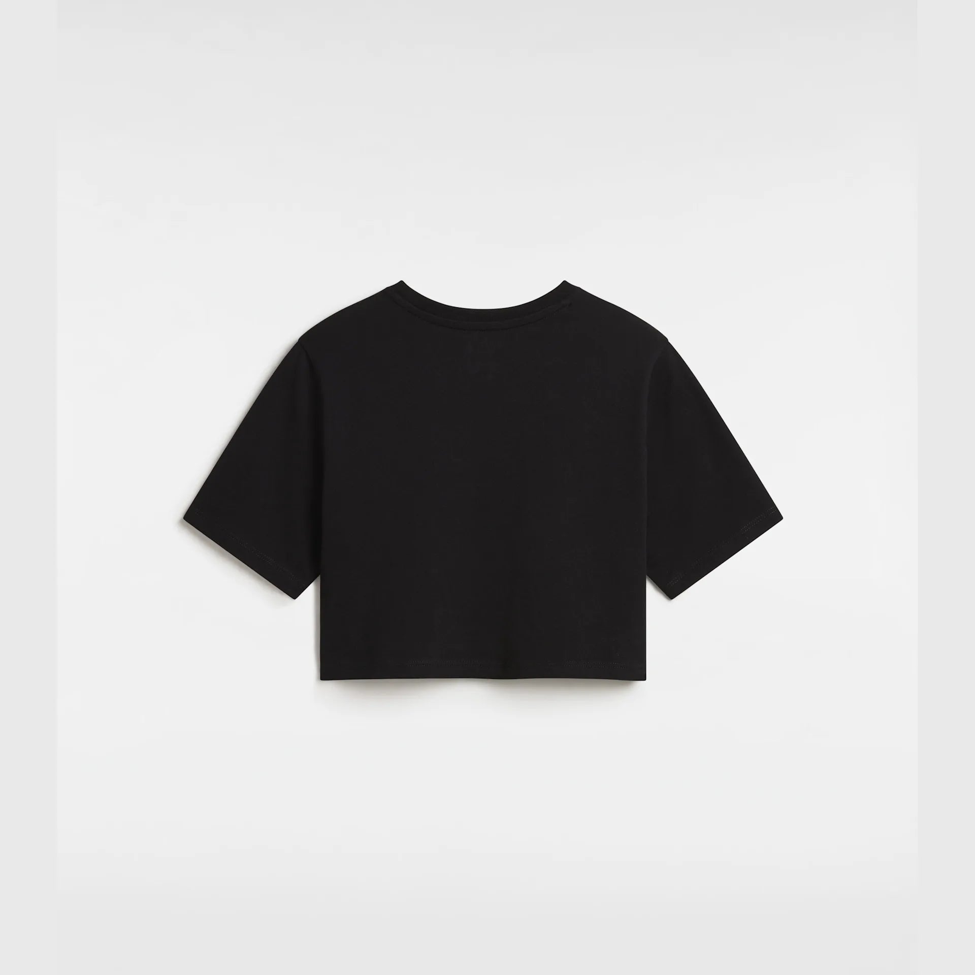vans-flying-v-crew-crop-ii-black-vn000gffblk1-2