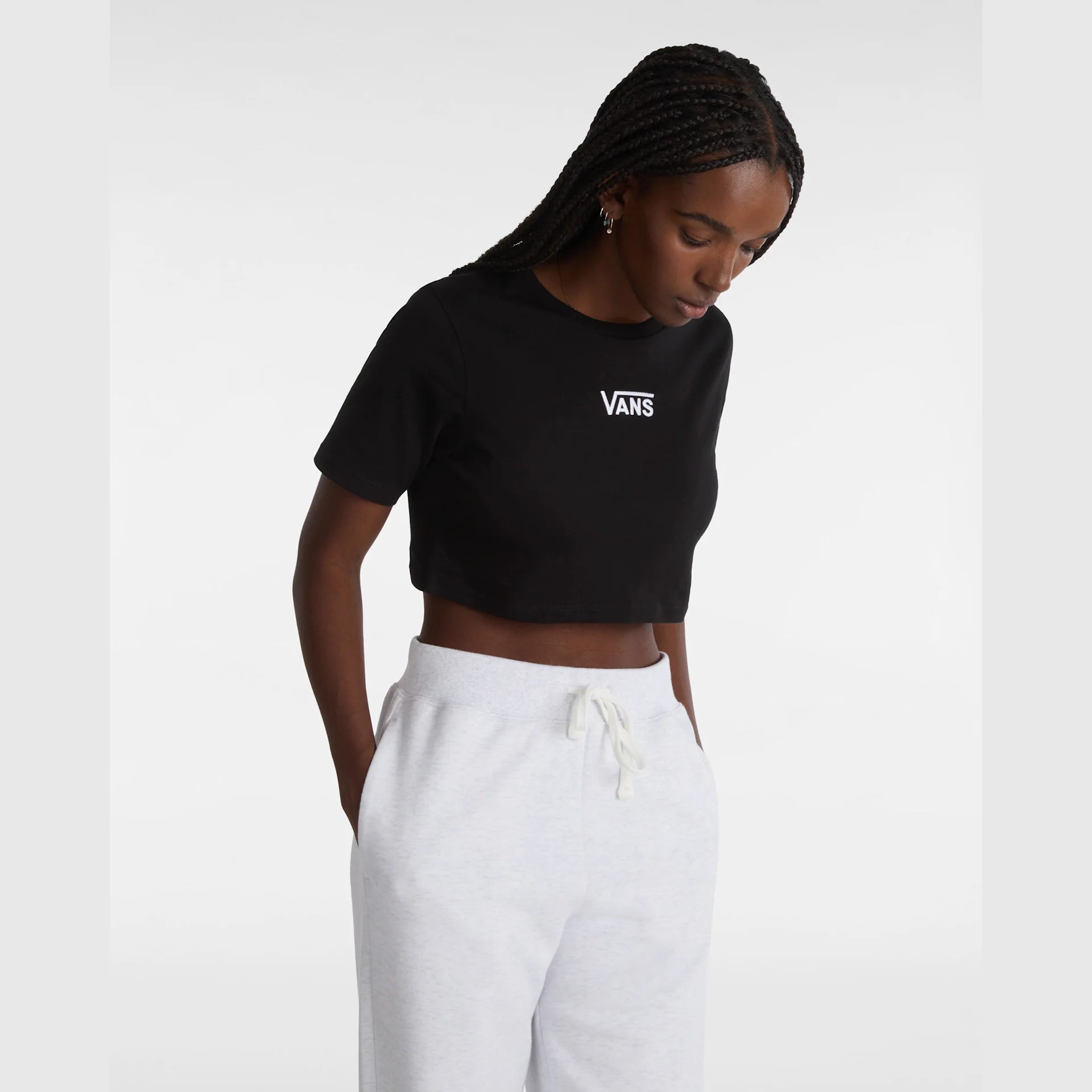 vans-flying-v-crew-crop-ii-black-vn000gffblk1-3
