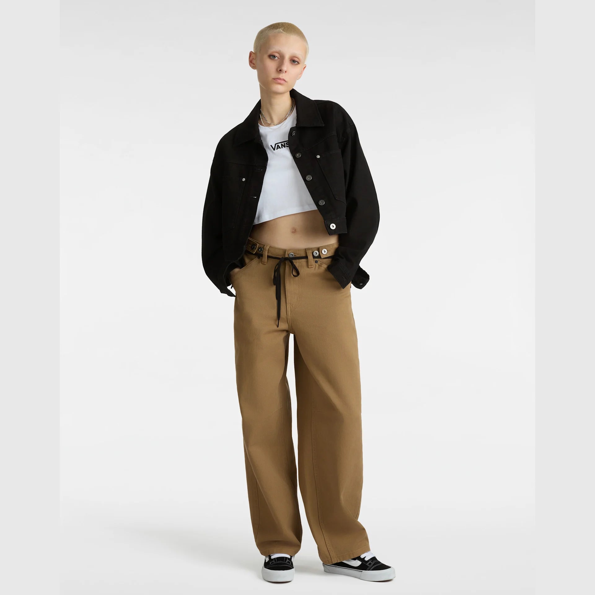 vans-flying-v-crew-crop-ii-white-vn000gffwht1-5
