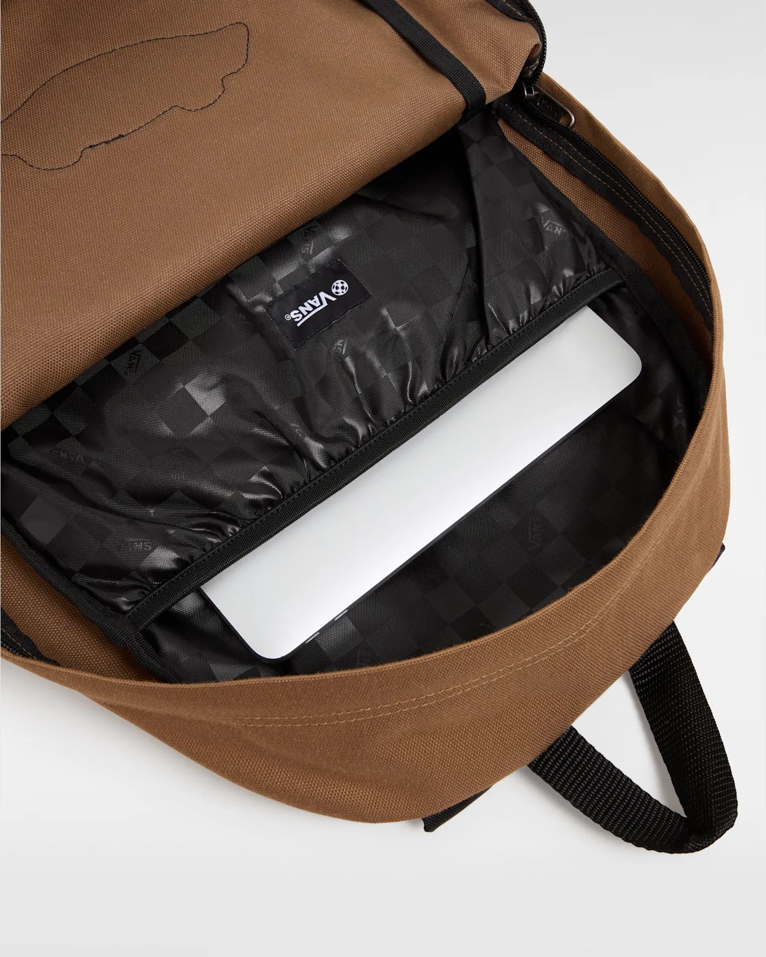 vans-old-skool-classic-backpack-otter-vn000h4yyj21-5