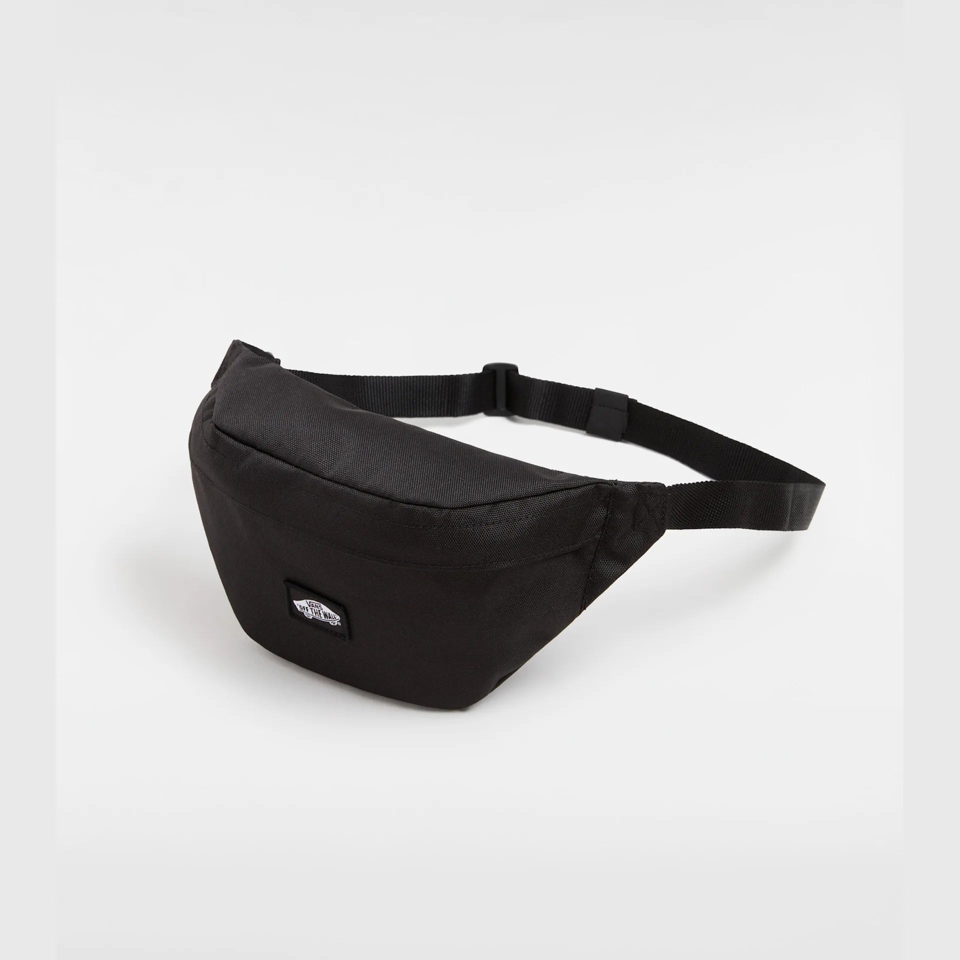 vans-traveler-fanny-pack-black-vn000he6blk1-2