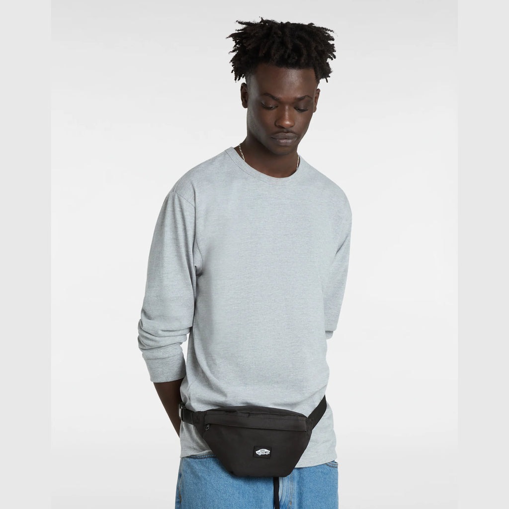 vans-traveler-fanny-pack-black-vn000he6blk1-4