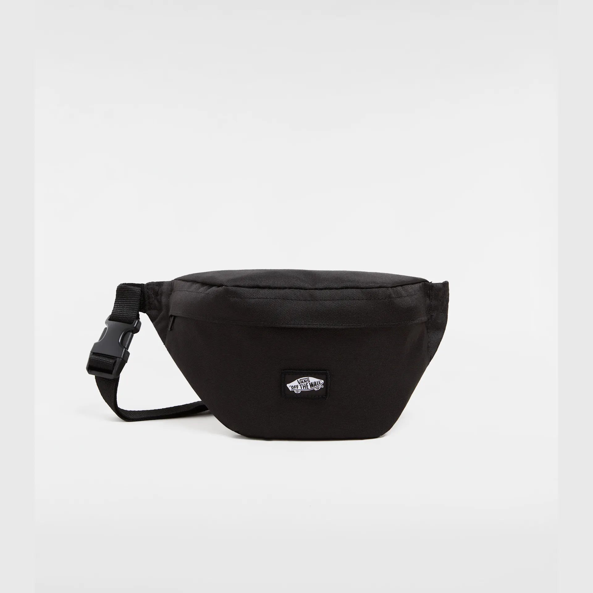 vans-traveler-fanny-pack-black-vn000he6blk1-1