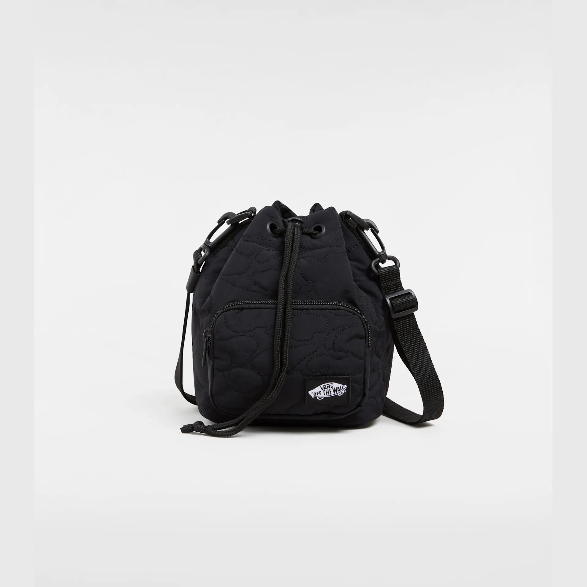 vans-abd-bucket-bag-black/black-vn000he7bka1-1