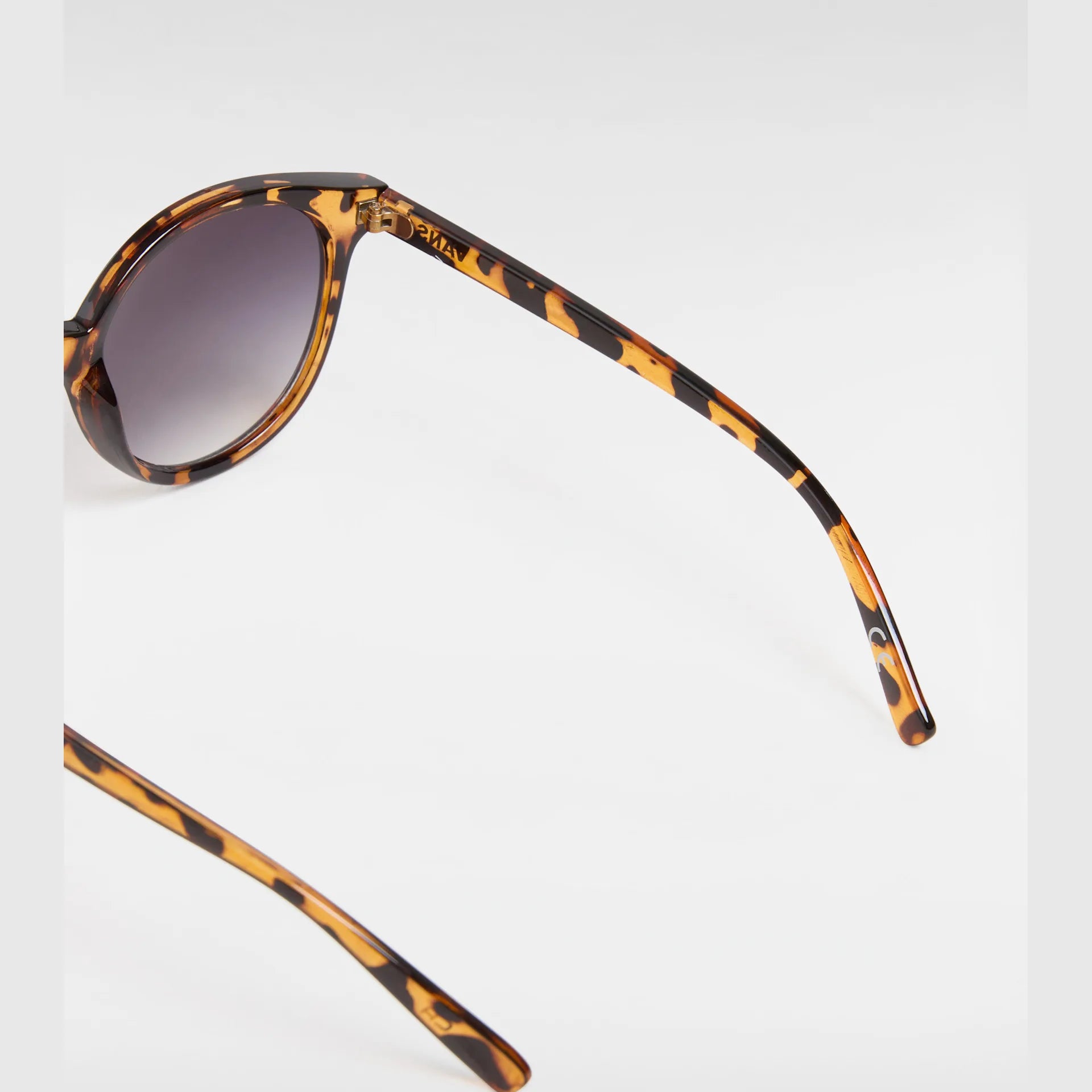 vans-rise-and-shine-sunglasses-tortoise-vn000hee1611-4