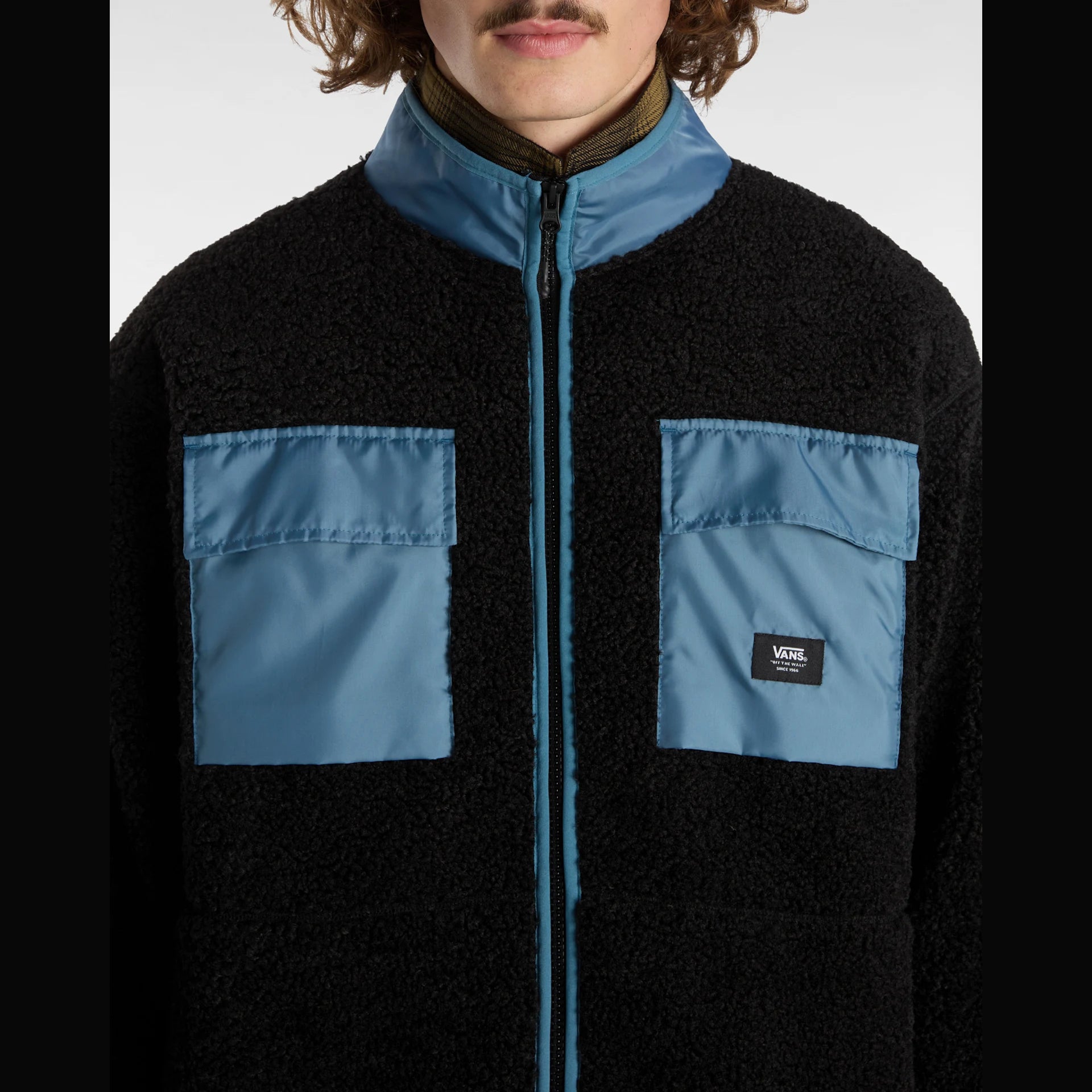 vans-debrusk-loose-sherpa-fz-black/bluestone-vn000hpvccb1-7