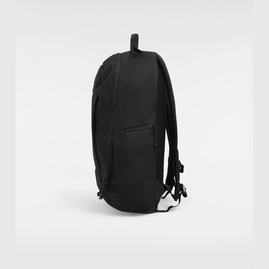 vans-resolute-backpack-black-vn000hrgblk1-4