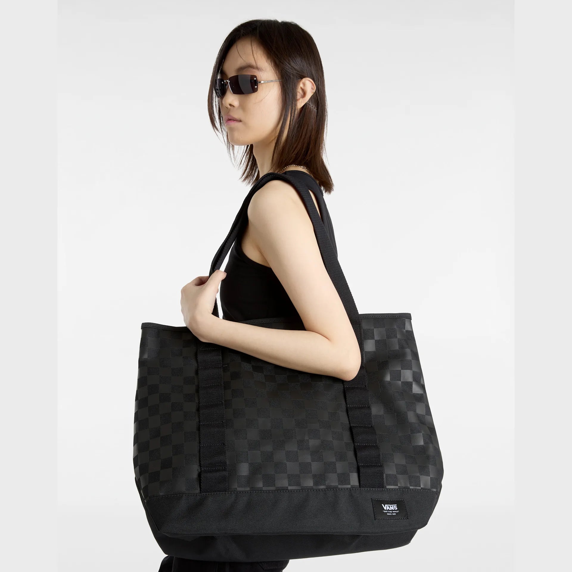 vans-pergs-dx-tote-black/black-vn000hrmbka1-5