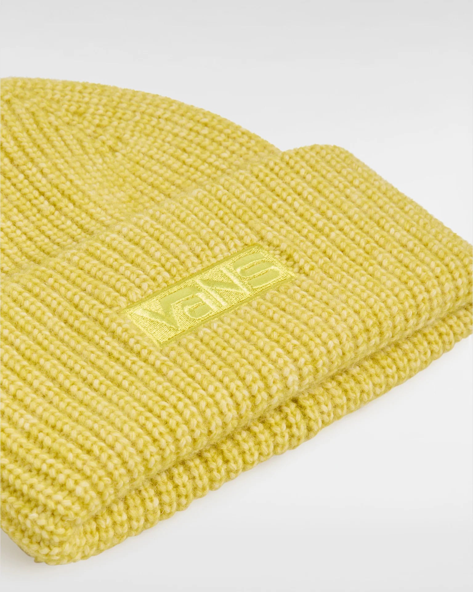 vans-sunnyside-cuff-beanie-warm-olive-vn000hspcic1-2